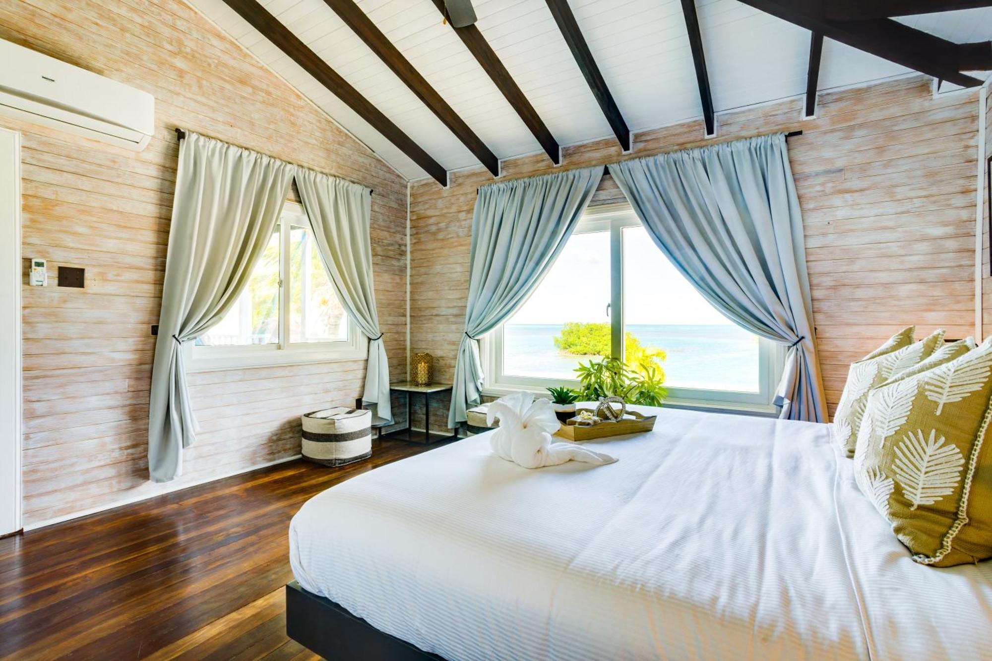 Resort Shaka Caye All Inclusive Resort 2*