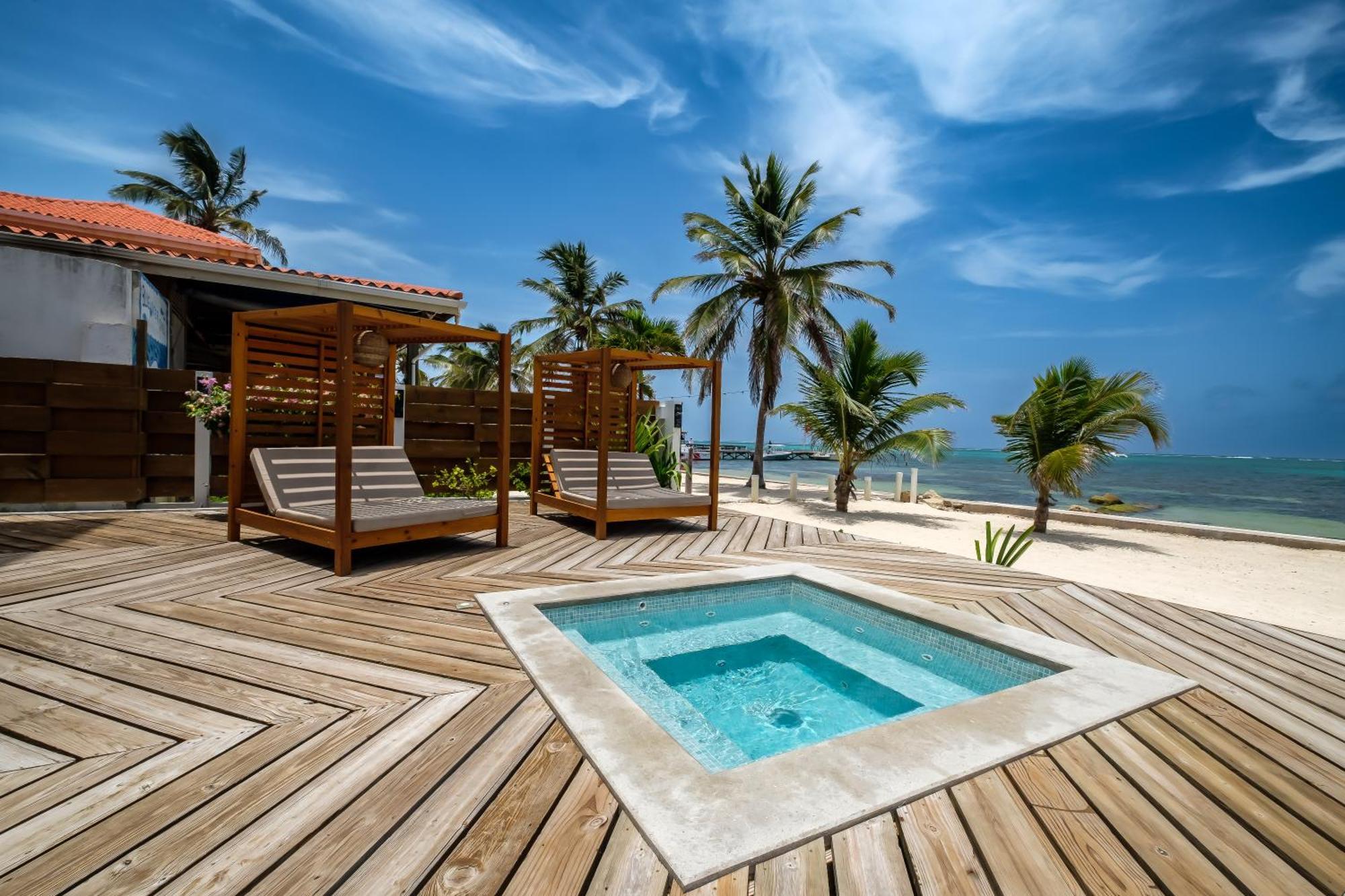 Diamante Beachfront 5*