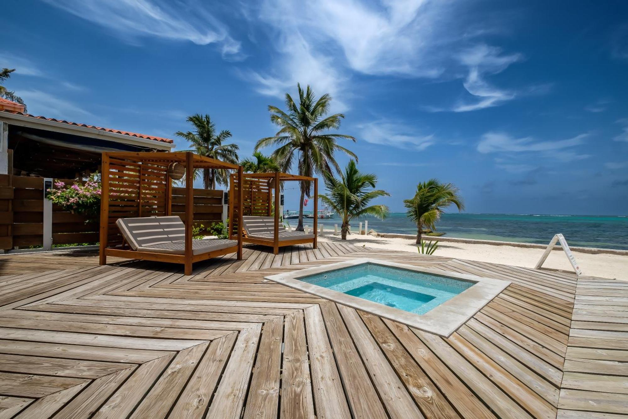 Diamante Beachfront San Pedro (Ambergris Caye)