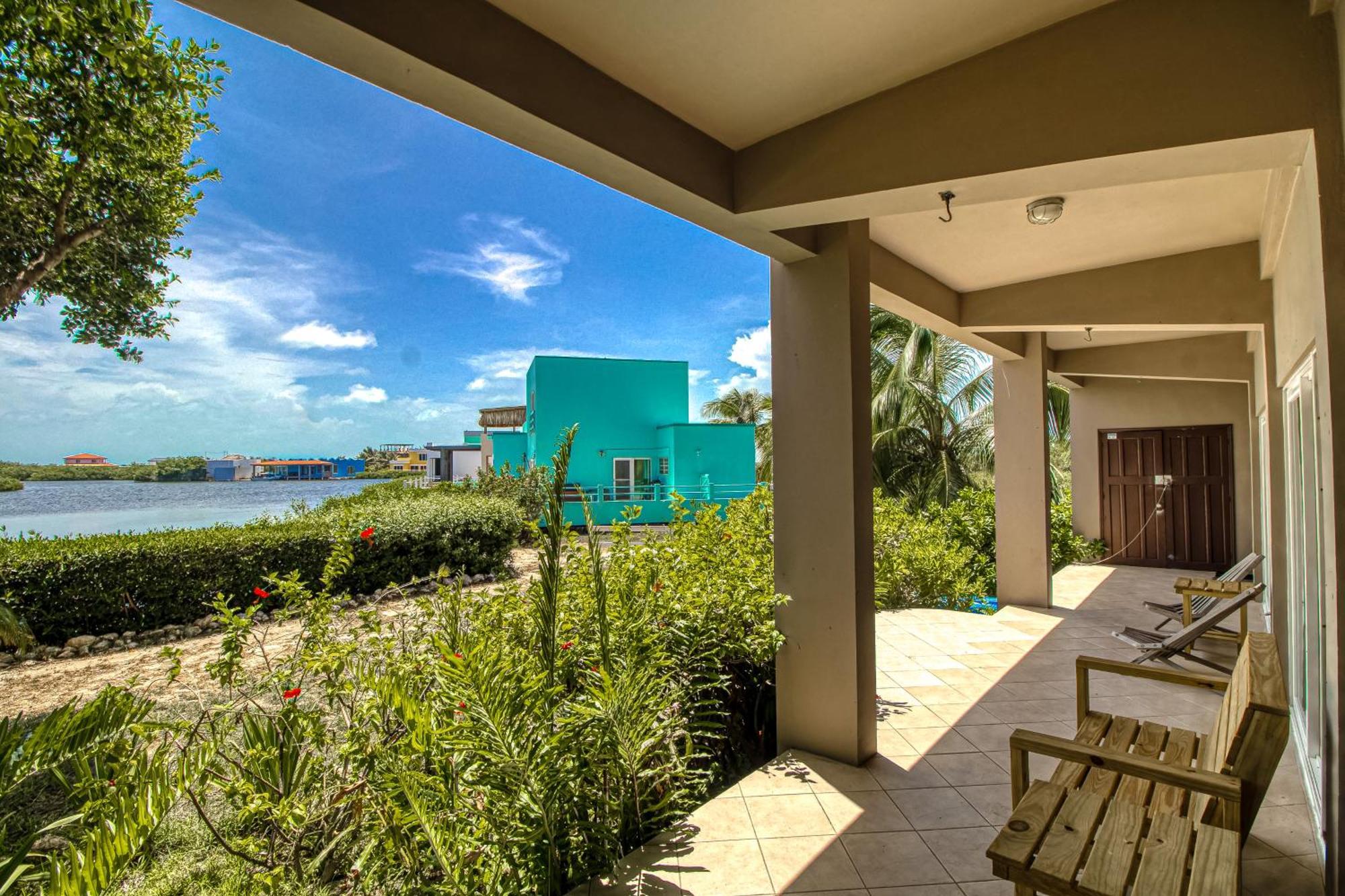 Apartment B103 Mara Laguna