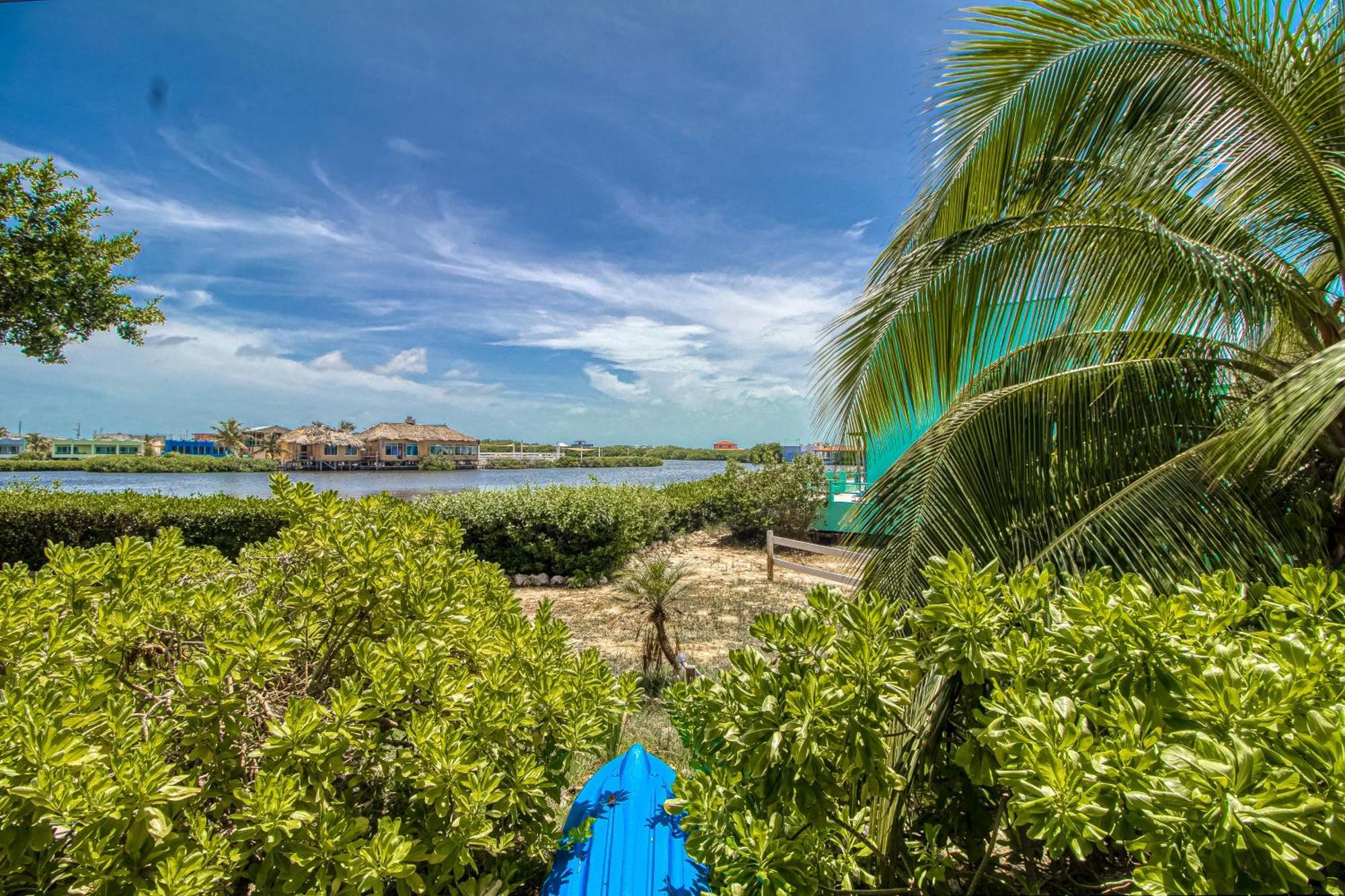 Apartment B103 Mara Laguna San Pedro (Ambergris Caye)