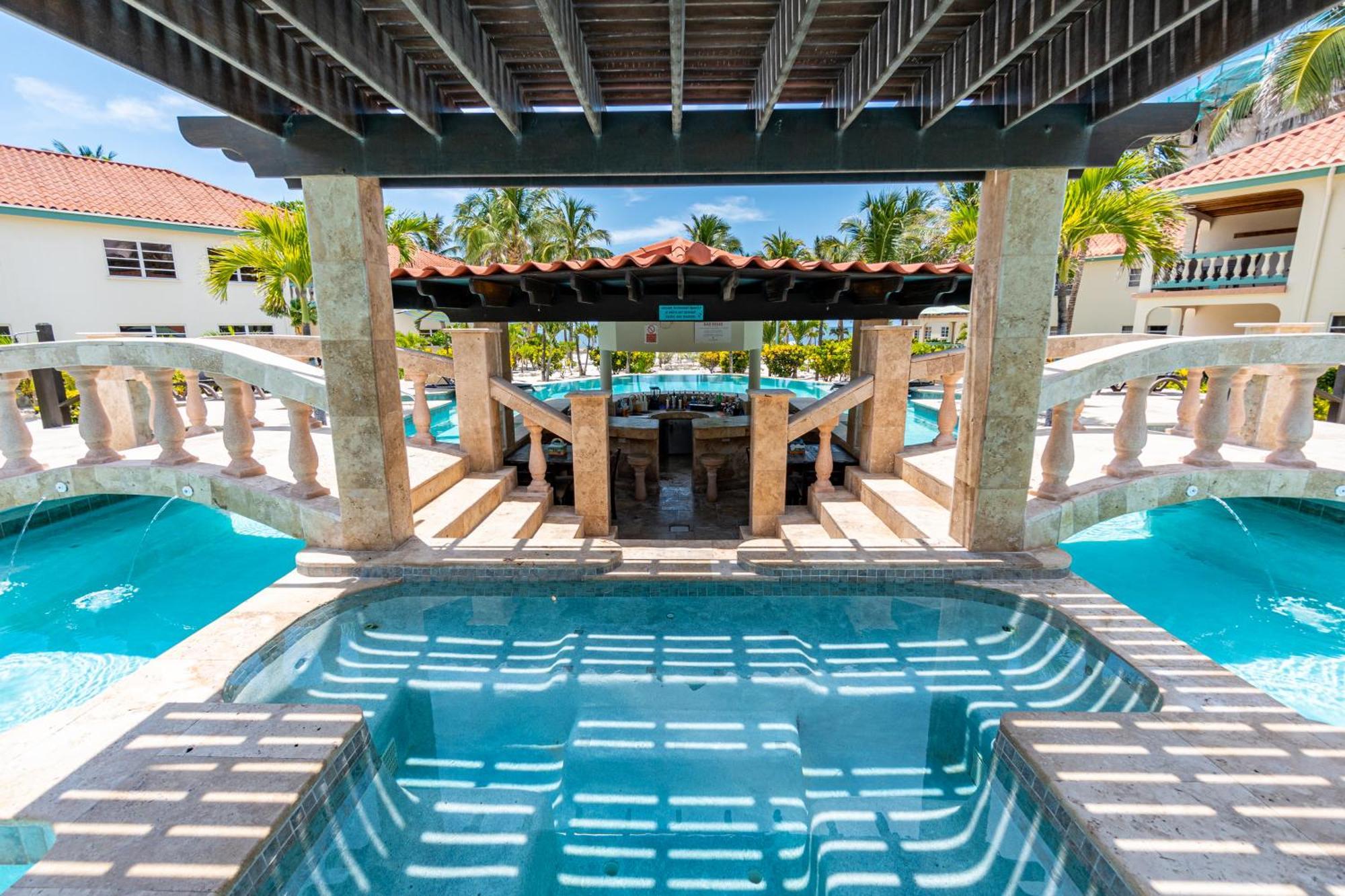 Belizean Shores Resort 3*