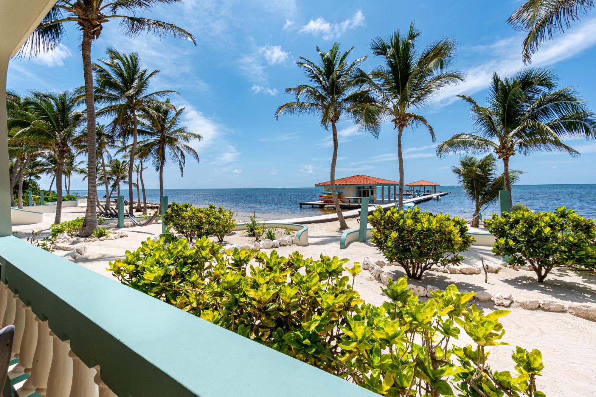 Belizean Shores Resort 3*