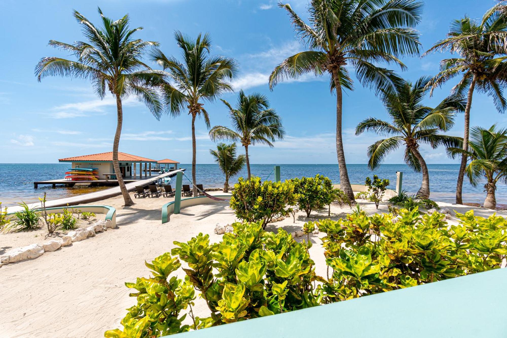 Belizean Shores Resort 3*