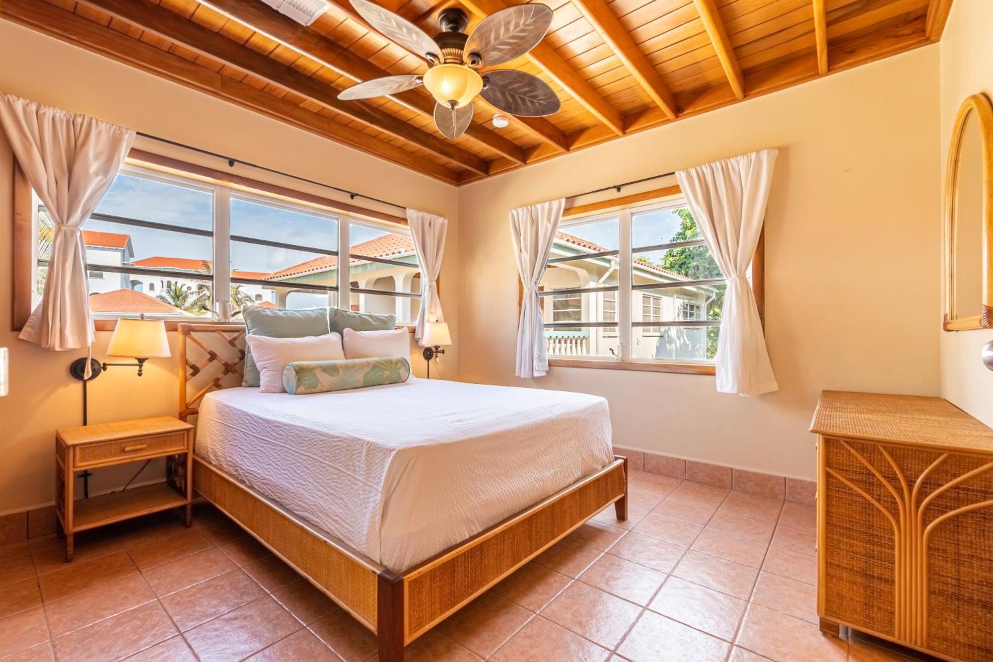 Resort Belizean Shores