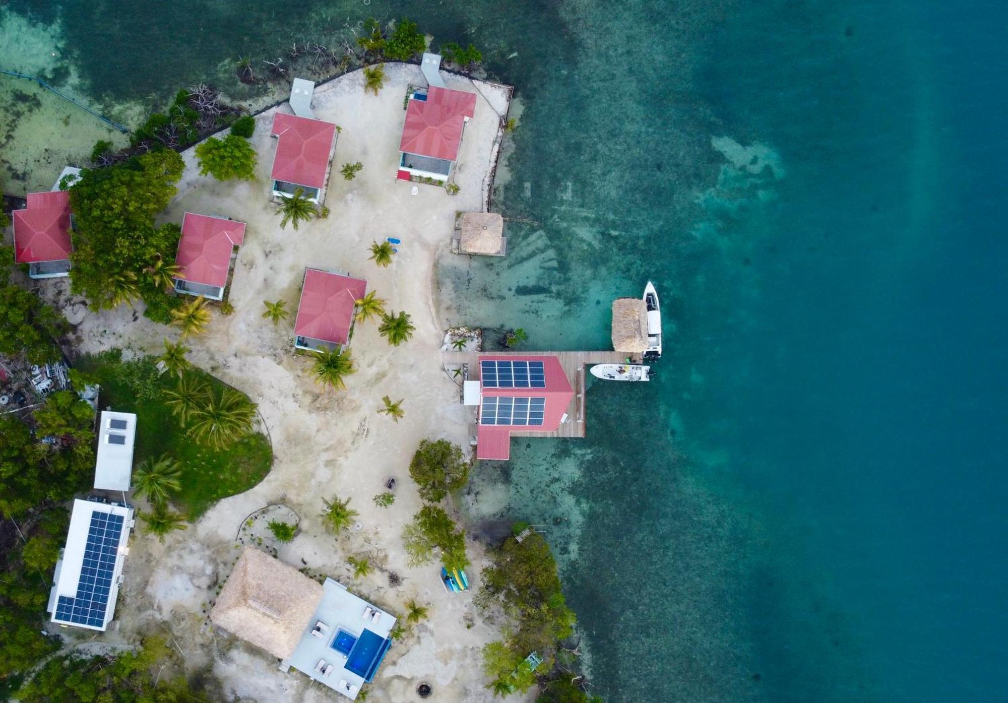 Resort Blue Reef Island *