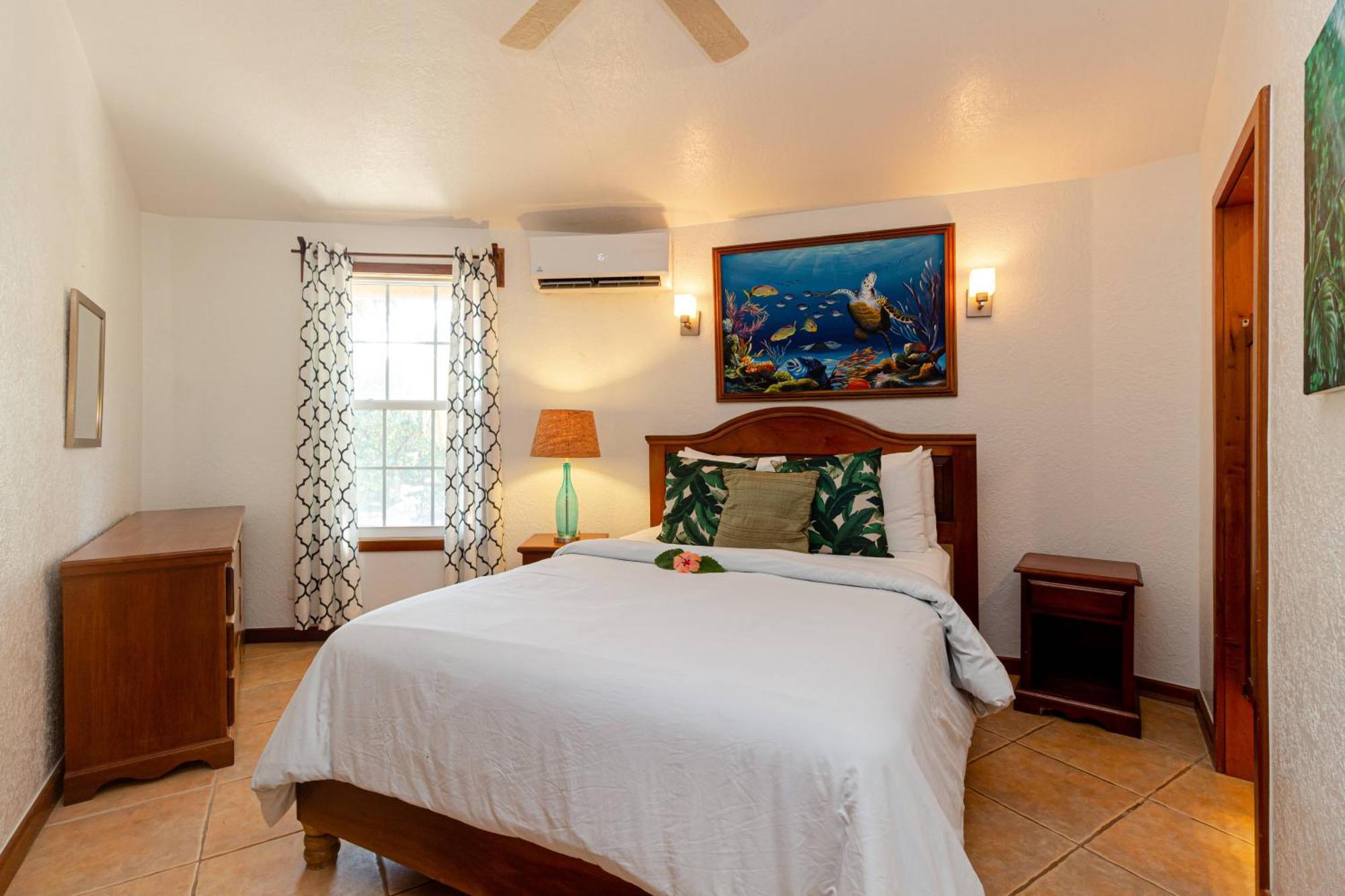 White Sands Cove Resort 3*