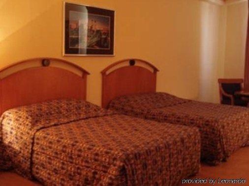 Princess & Casino Free Zone 3*