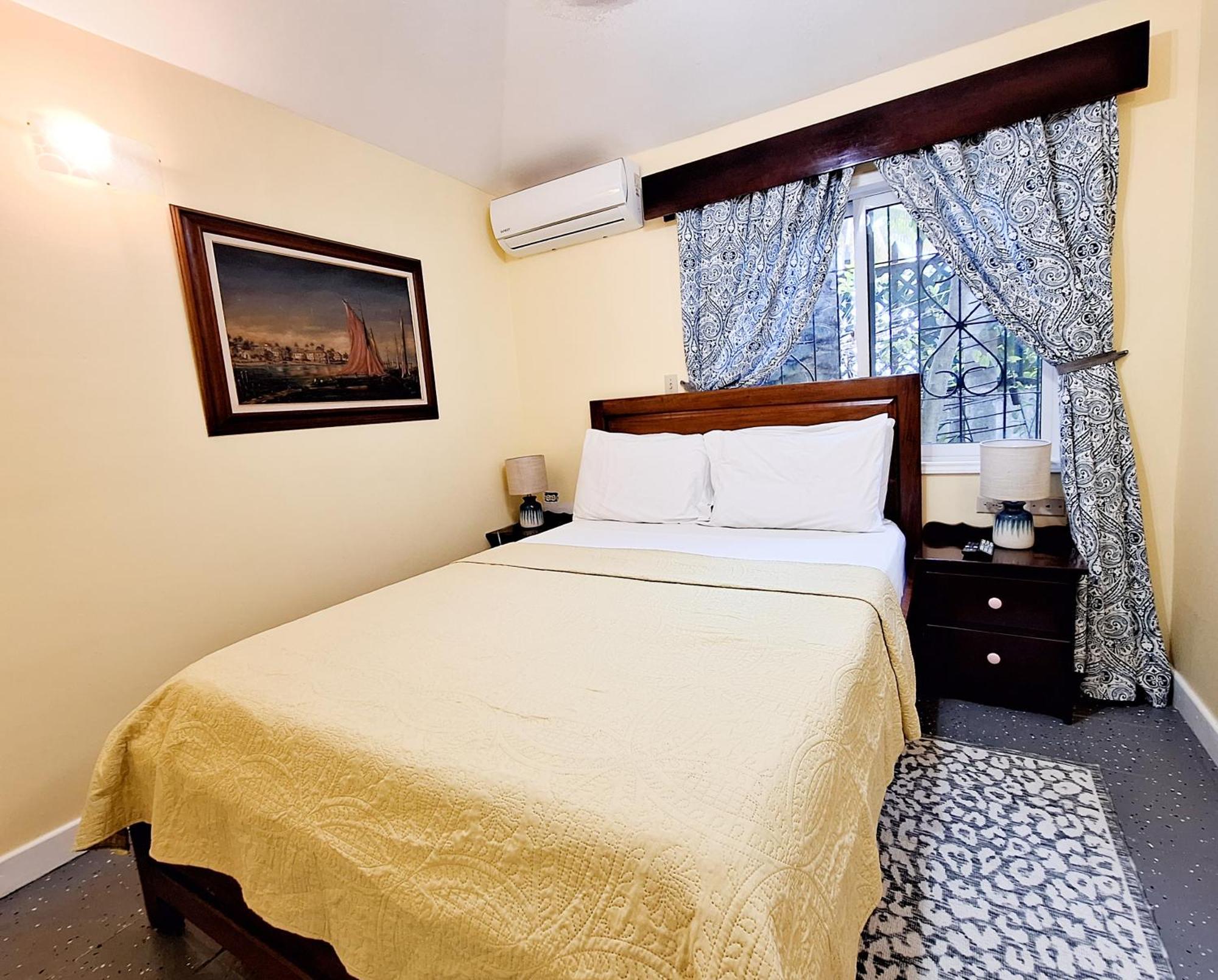 Resort Harbour View Boutique & Yoga Retreat *