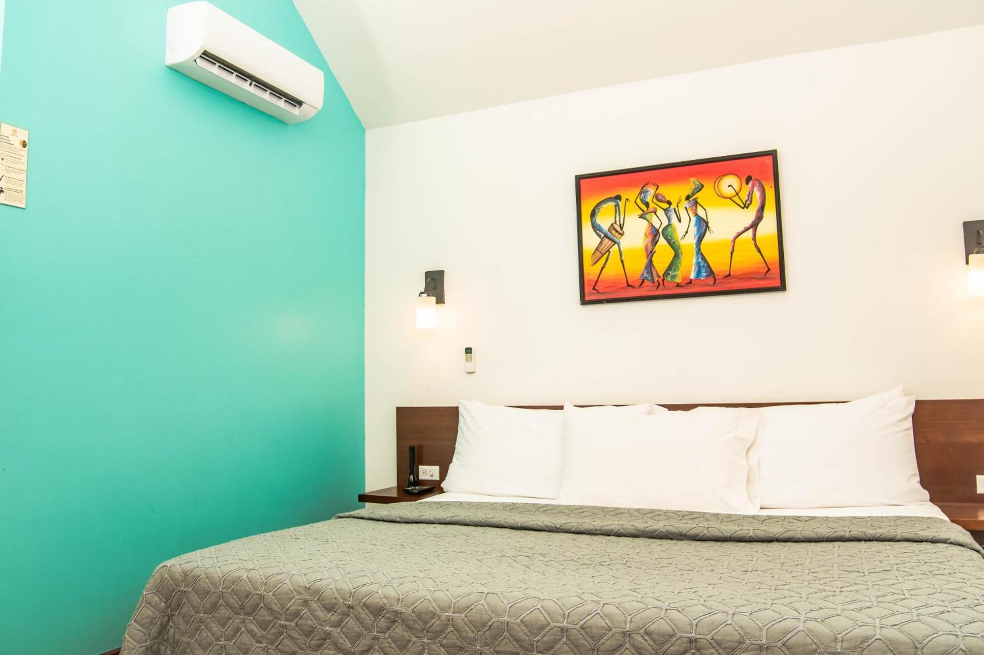 Harbour View Boutique & Yoga Retreat Belize City
