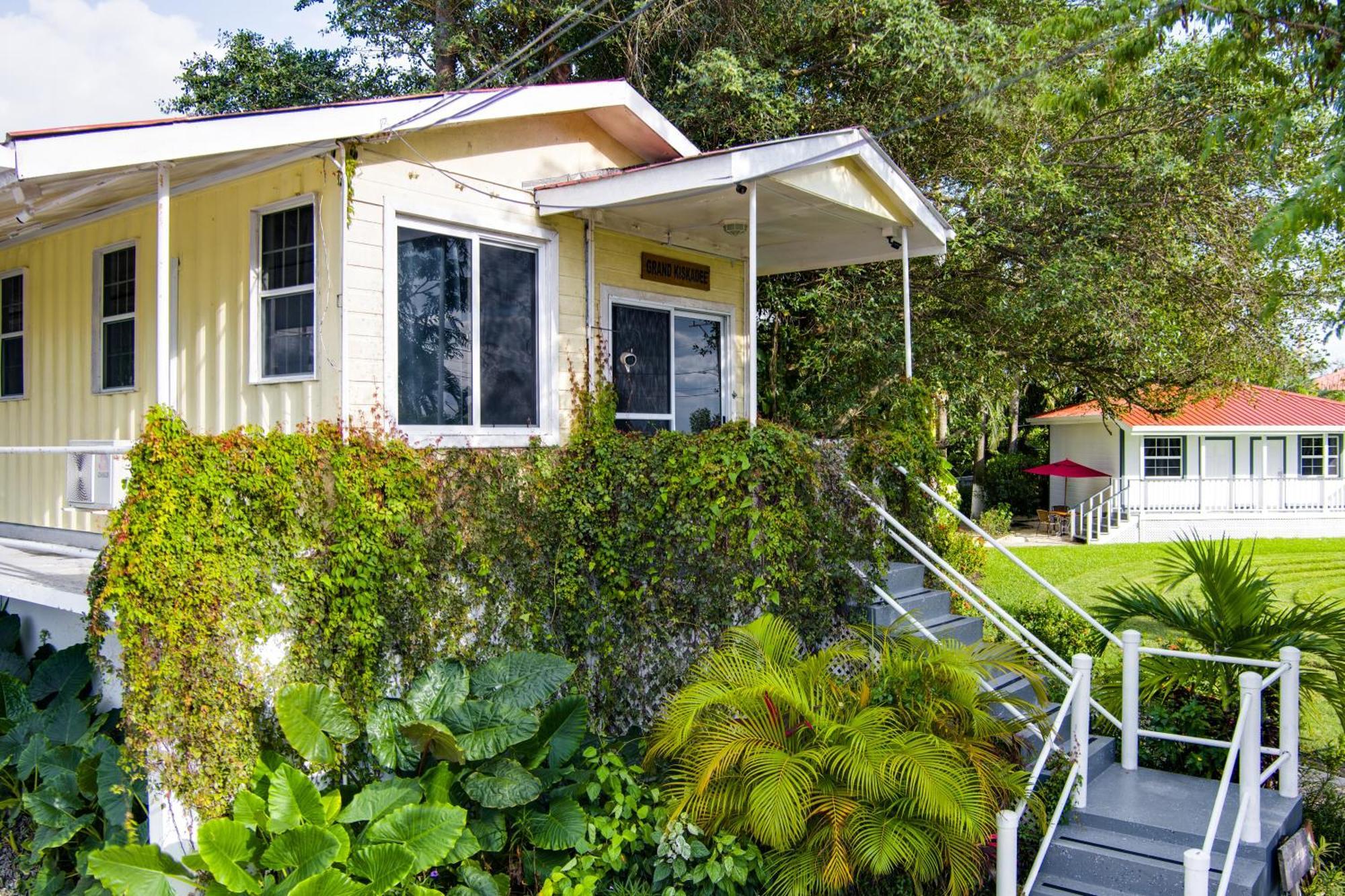 Harbour View Boutique & Yoga Retreat Resort *