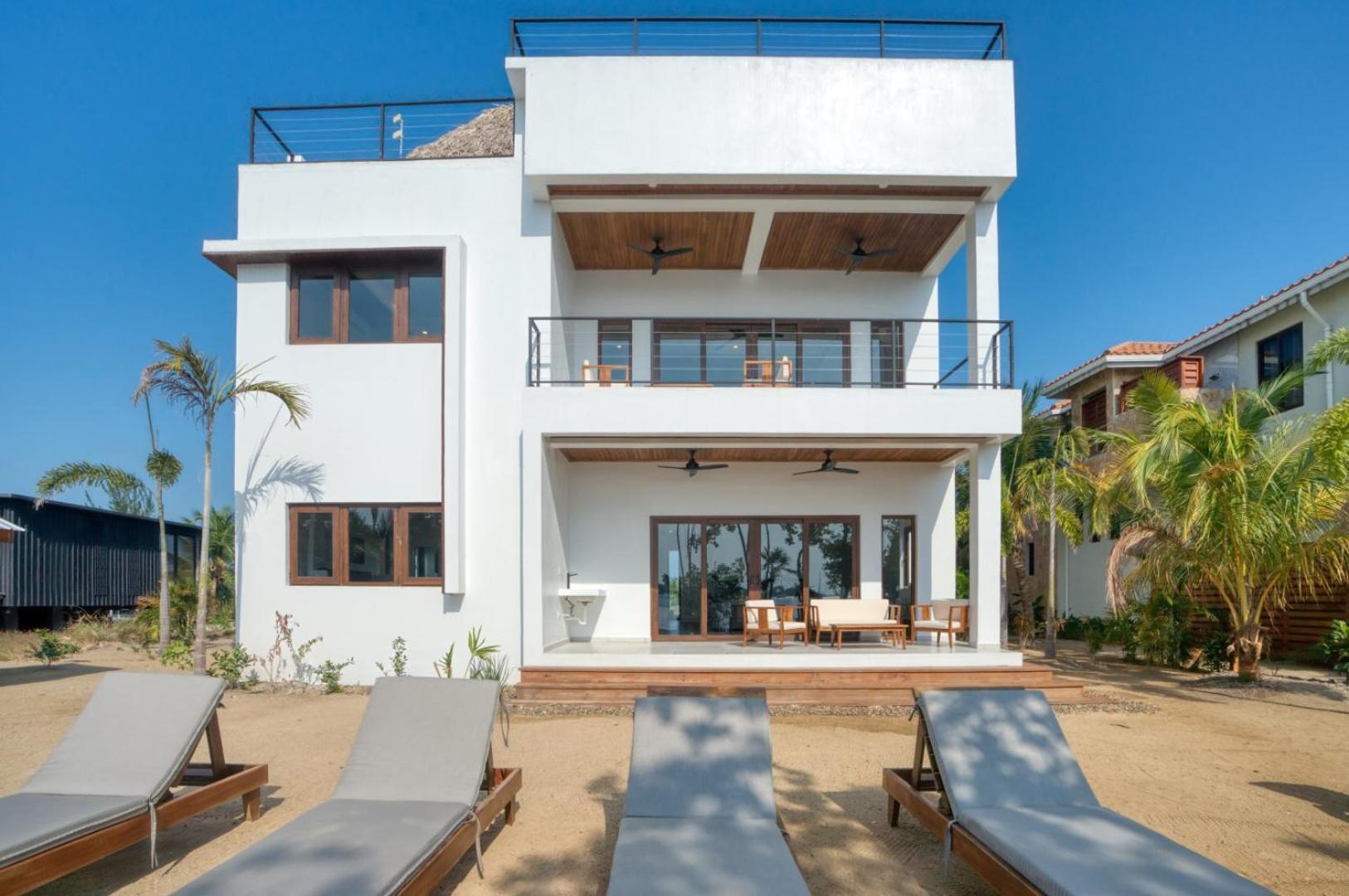 New Oceanfront 5 Bedroom Private Island *