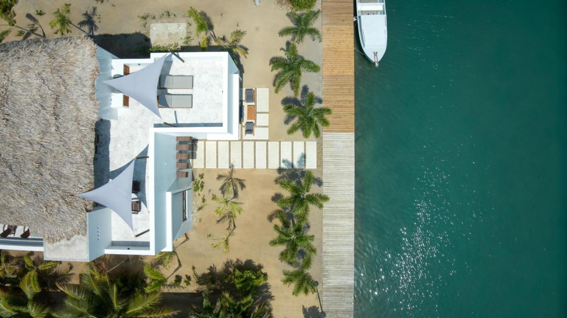 New Oceanfront 5 Bedroom Private Island