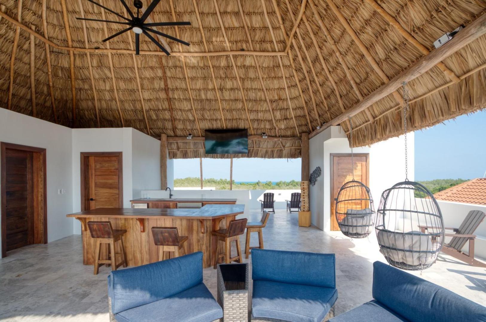 New Oceanfront 5 Bedroom Private Island