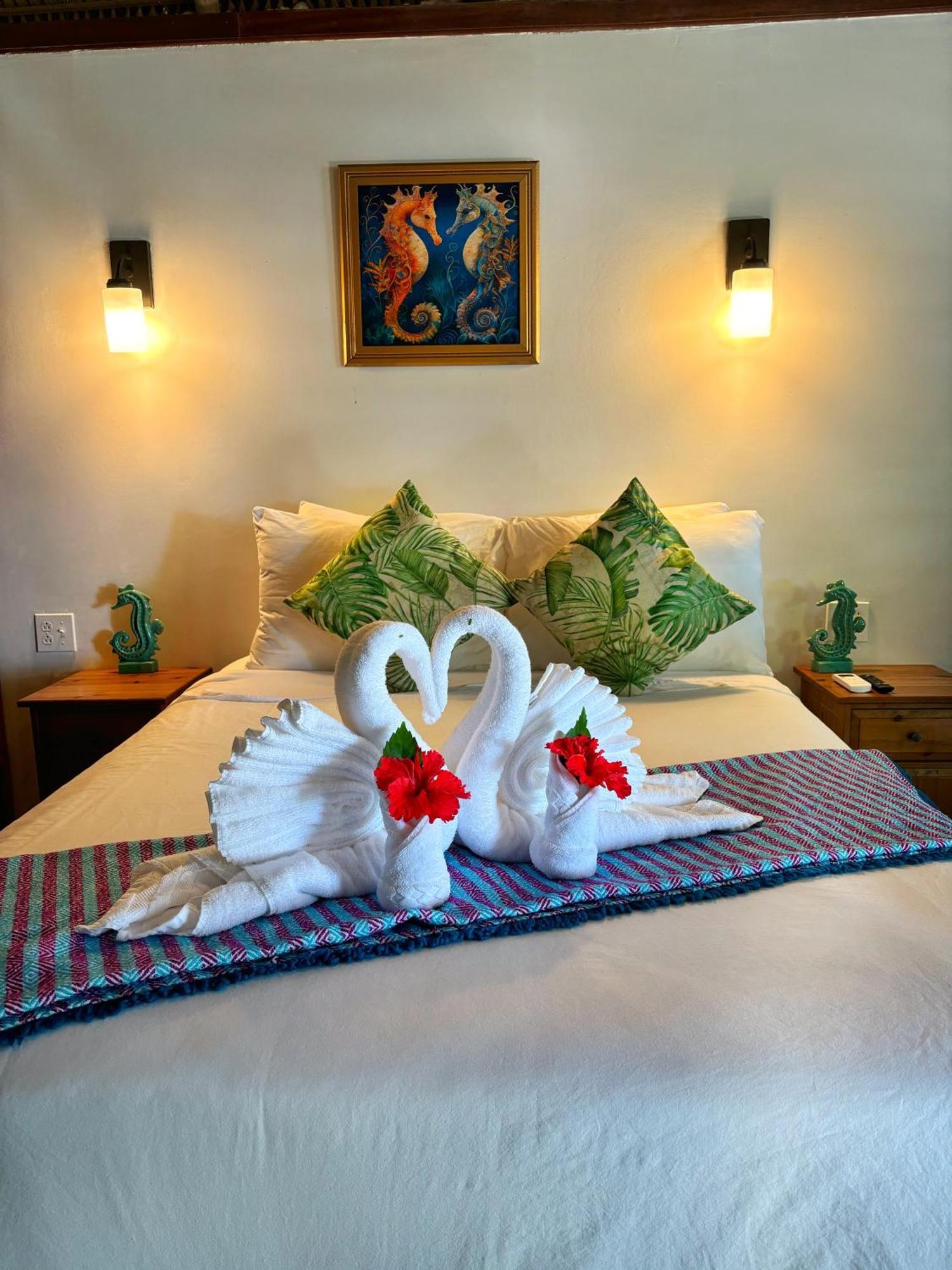 Azure Del Mar Maya Beach