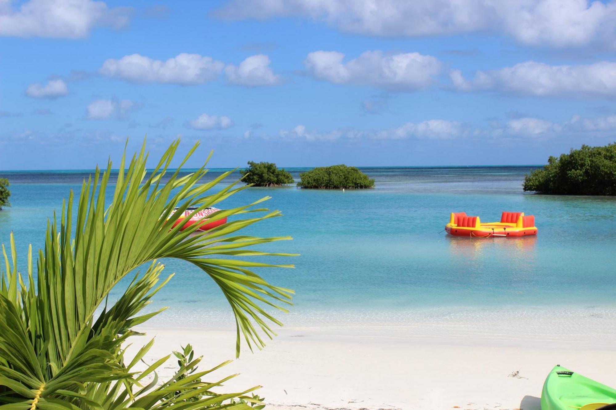 Shaka Caye All Inclusive Resort 2* Belize City