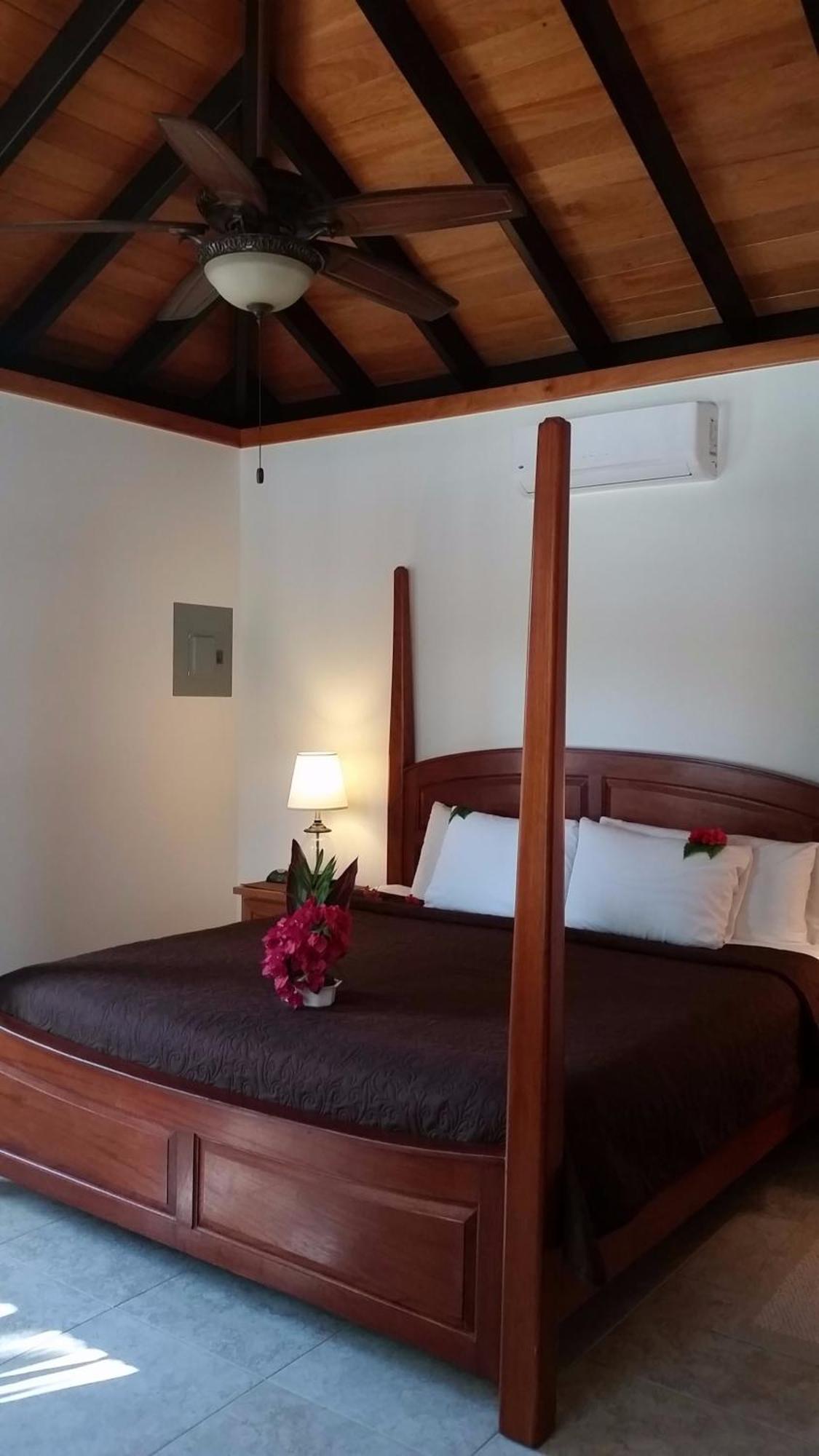 Cocotal And Hotel 3*