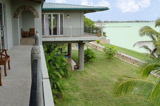 Almond Tree Hotel 5*