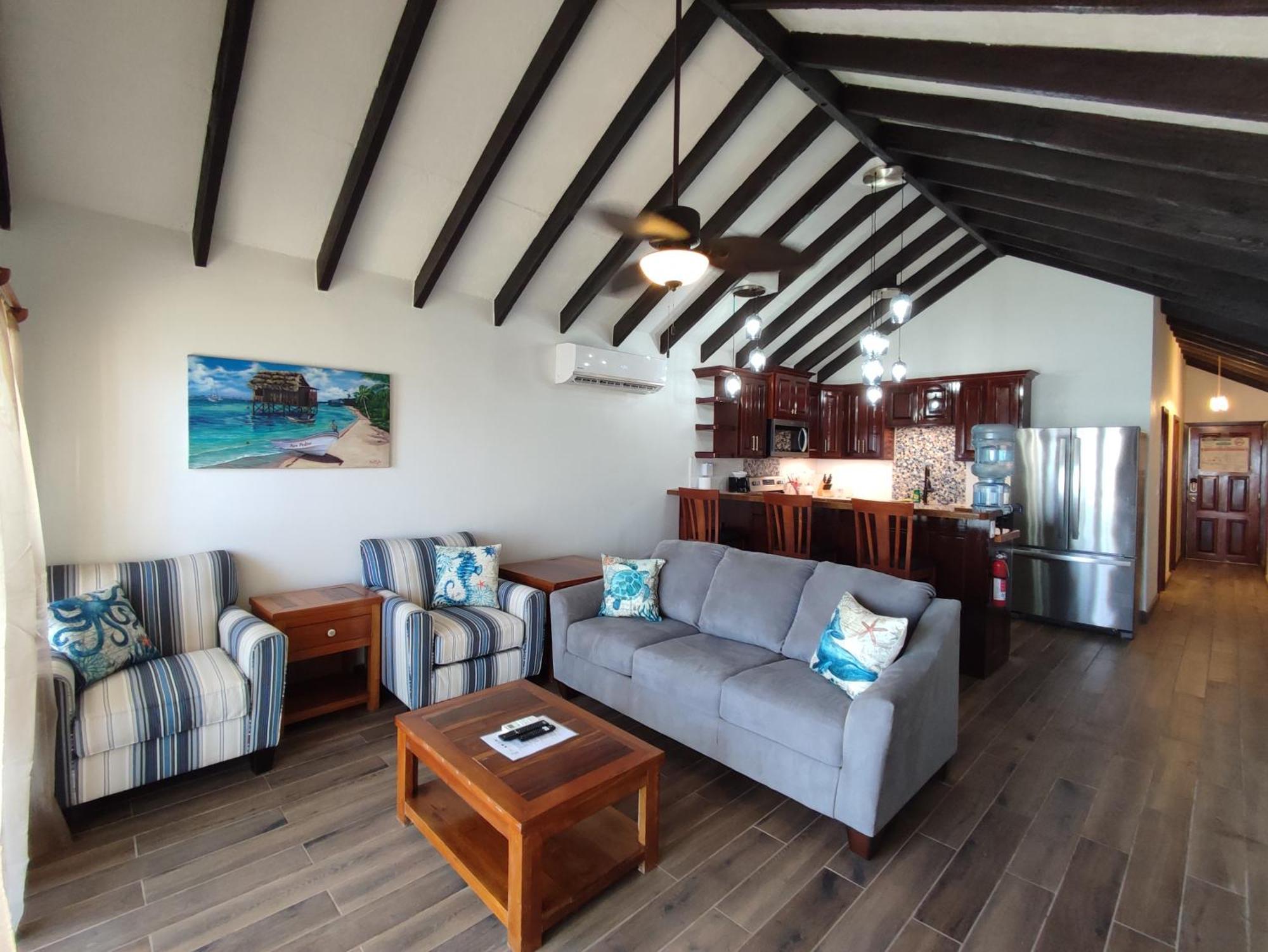 Tres Cocos Hotel