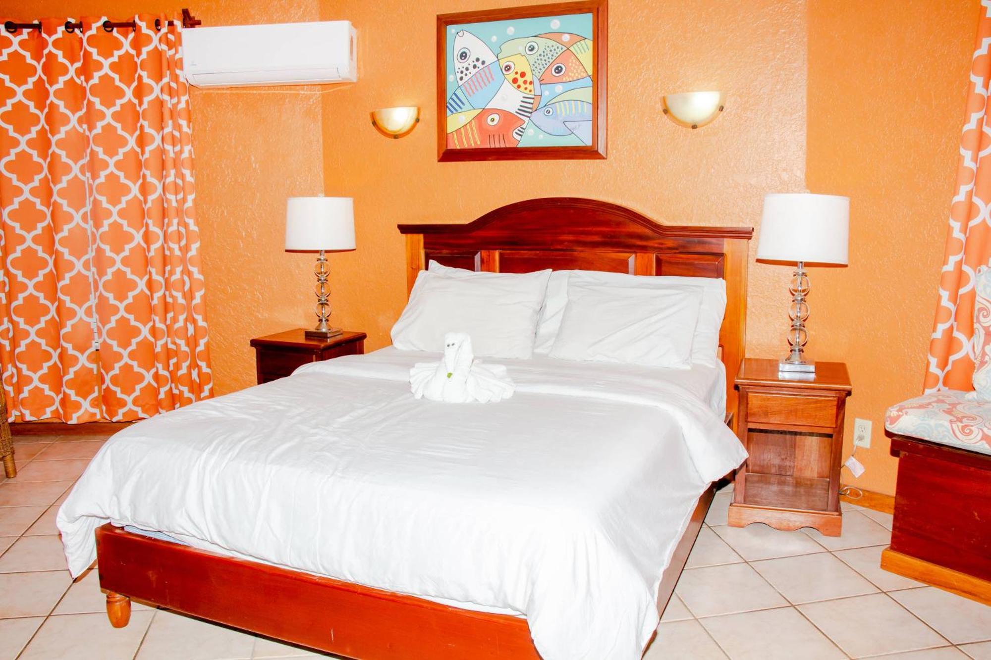Resort White Sands Cove 3*
