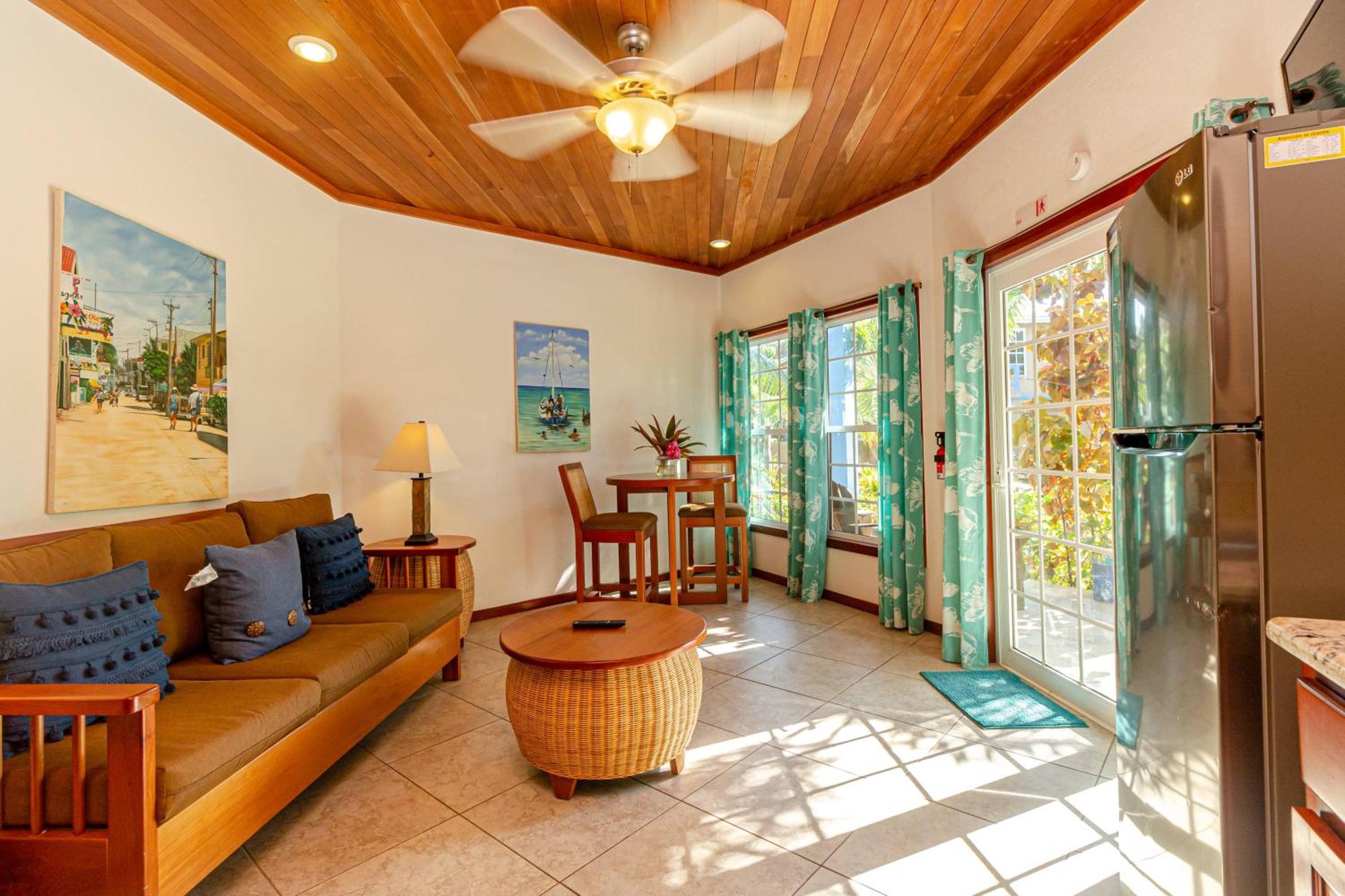 White Sands Cove 3*