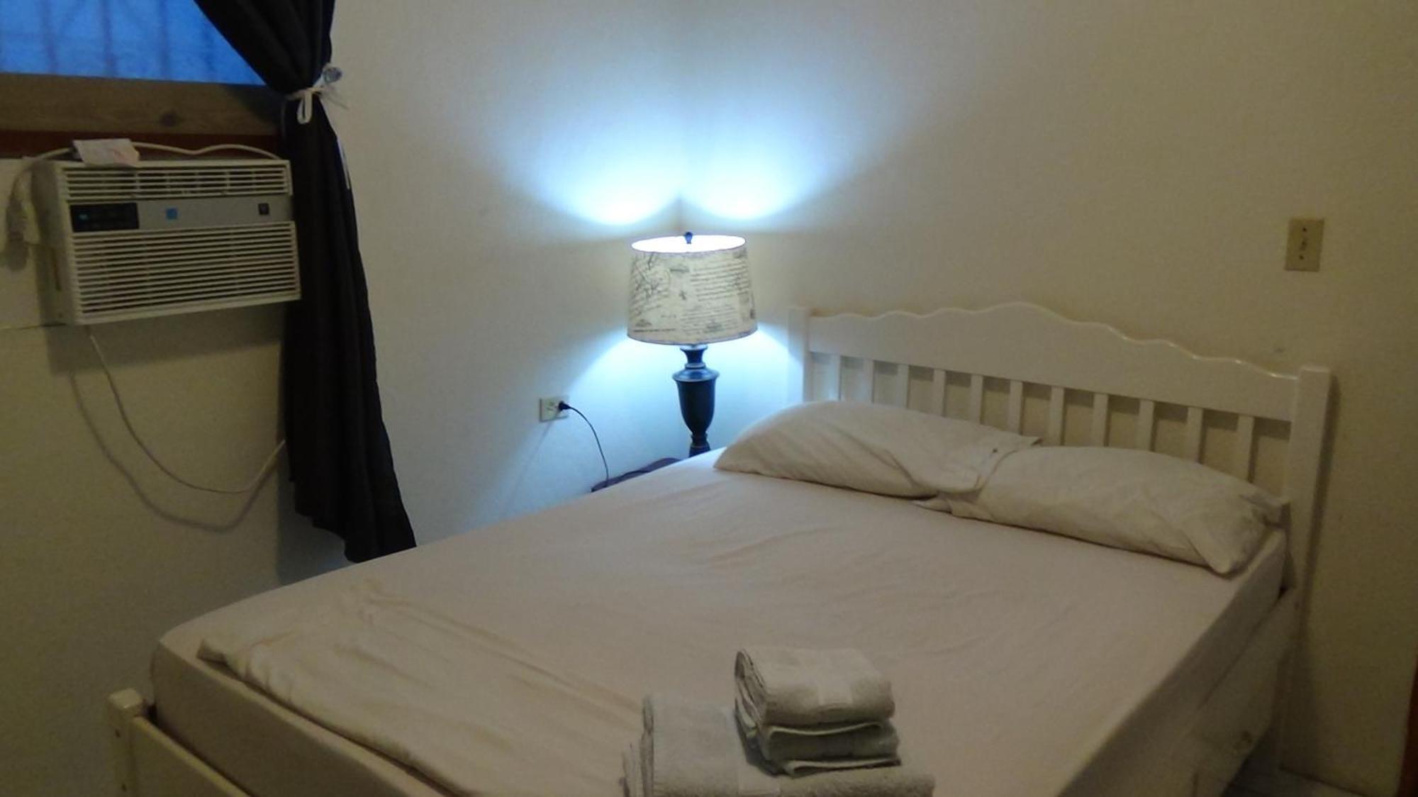 Hacienda Tropical Guest house