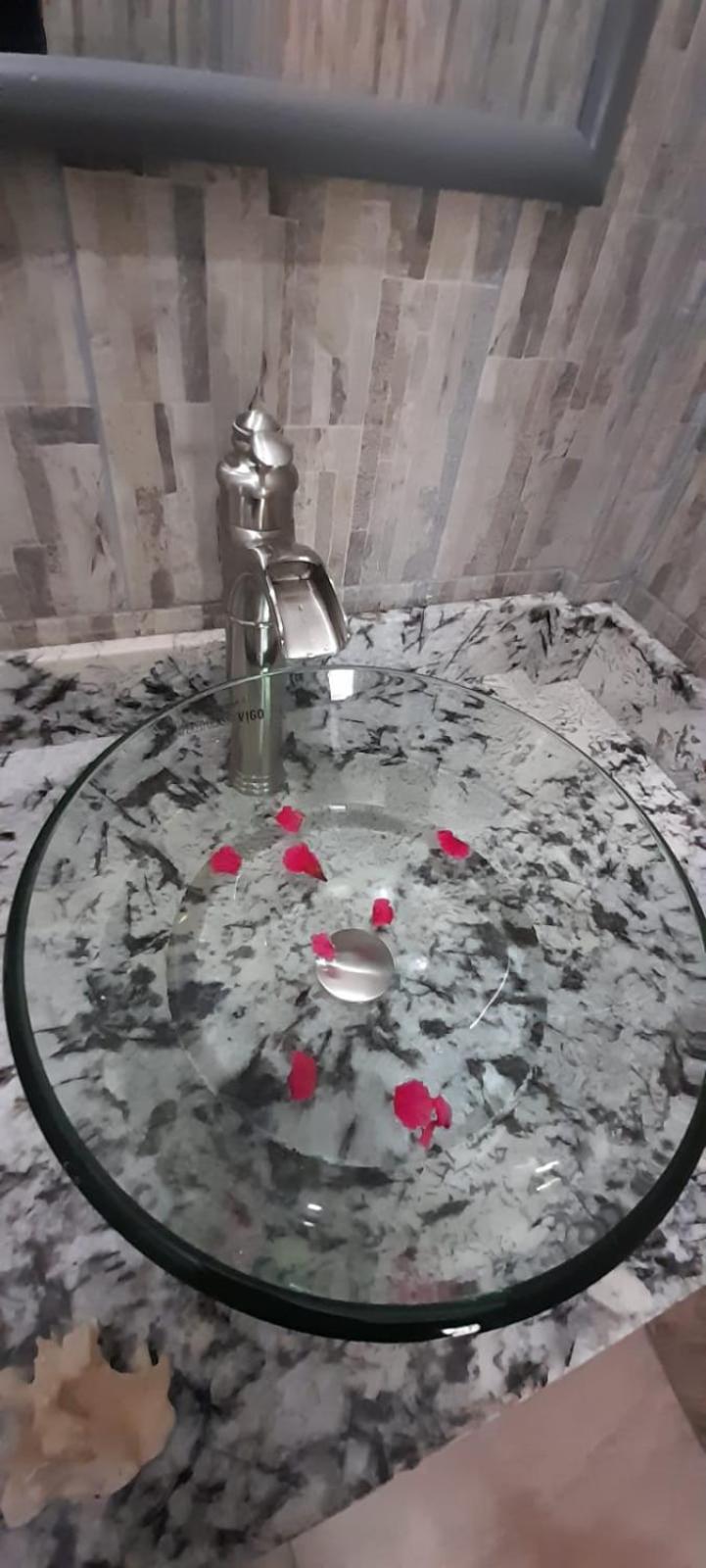 Serenade Hotel