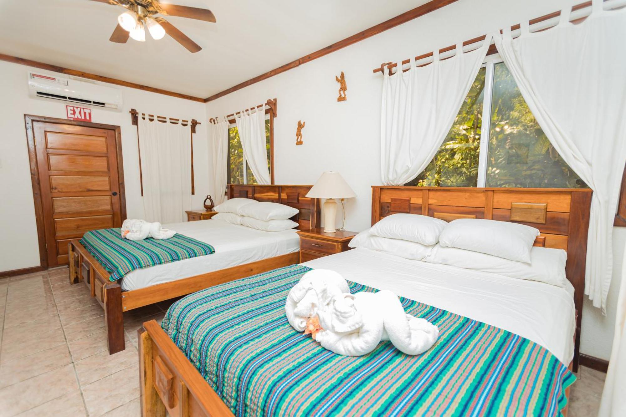 Falling Leaves Hotel San Ignacio