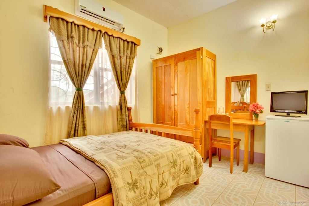 Davis Falls Inn