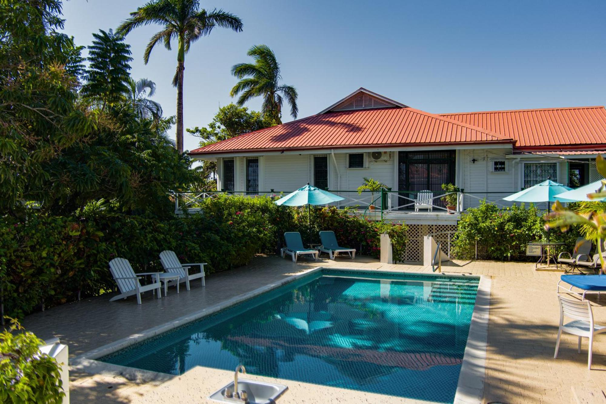 Harbour View Boutique & Yoga Retreat * Belize City
