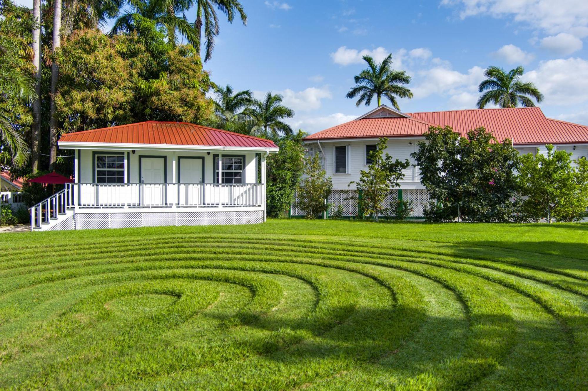 Harbour View Boutique & Yoga Retreat Resort