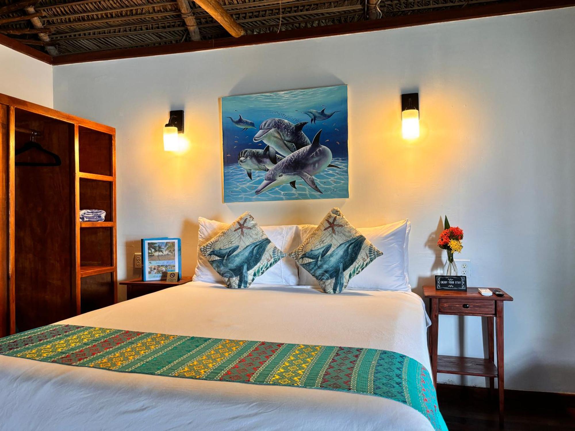 Azure Del Mar Maya Beach