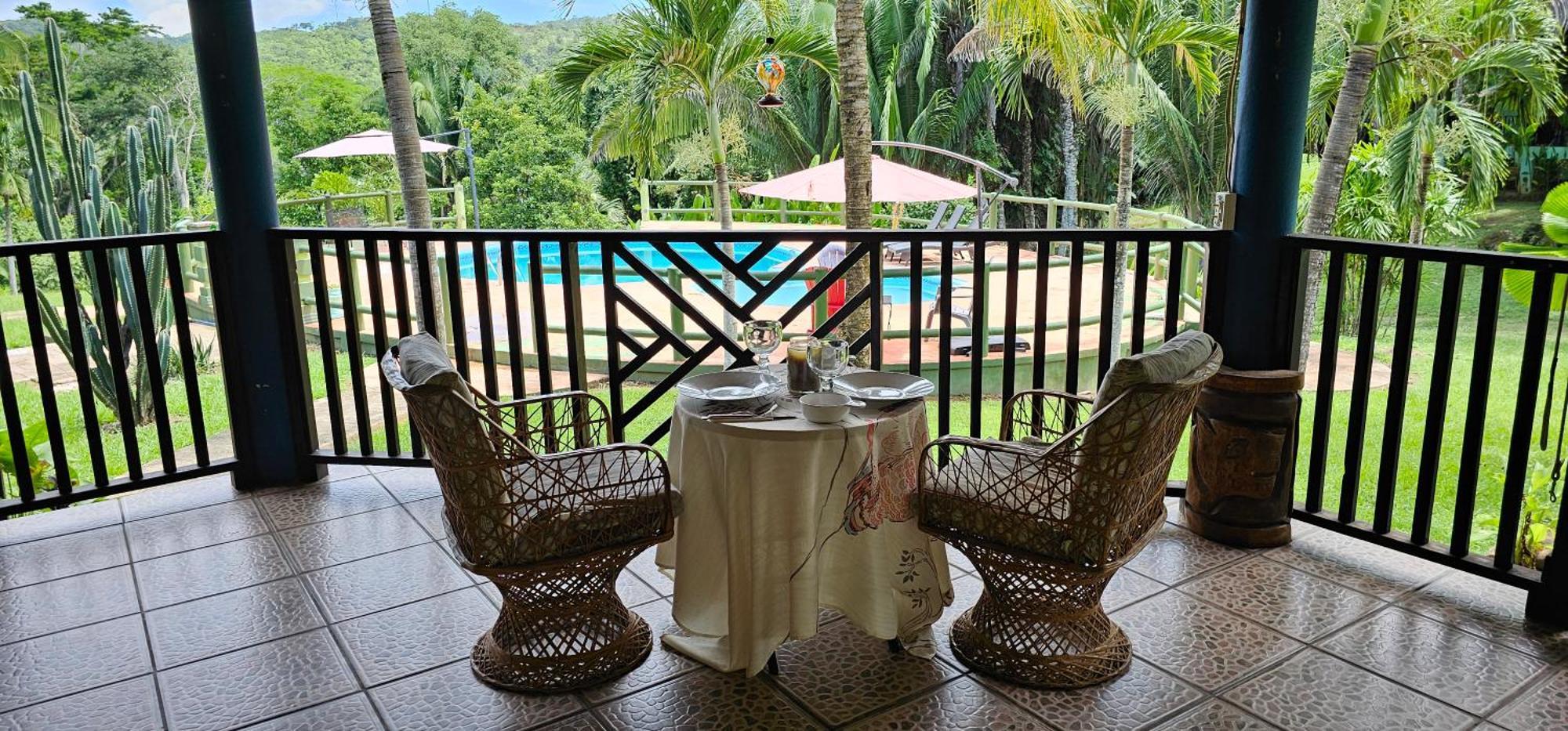 Resort Oasis - Formerly The Bush *