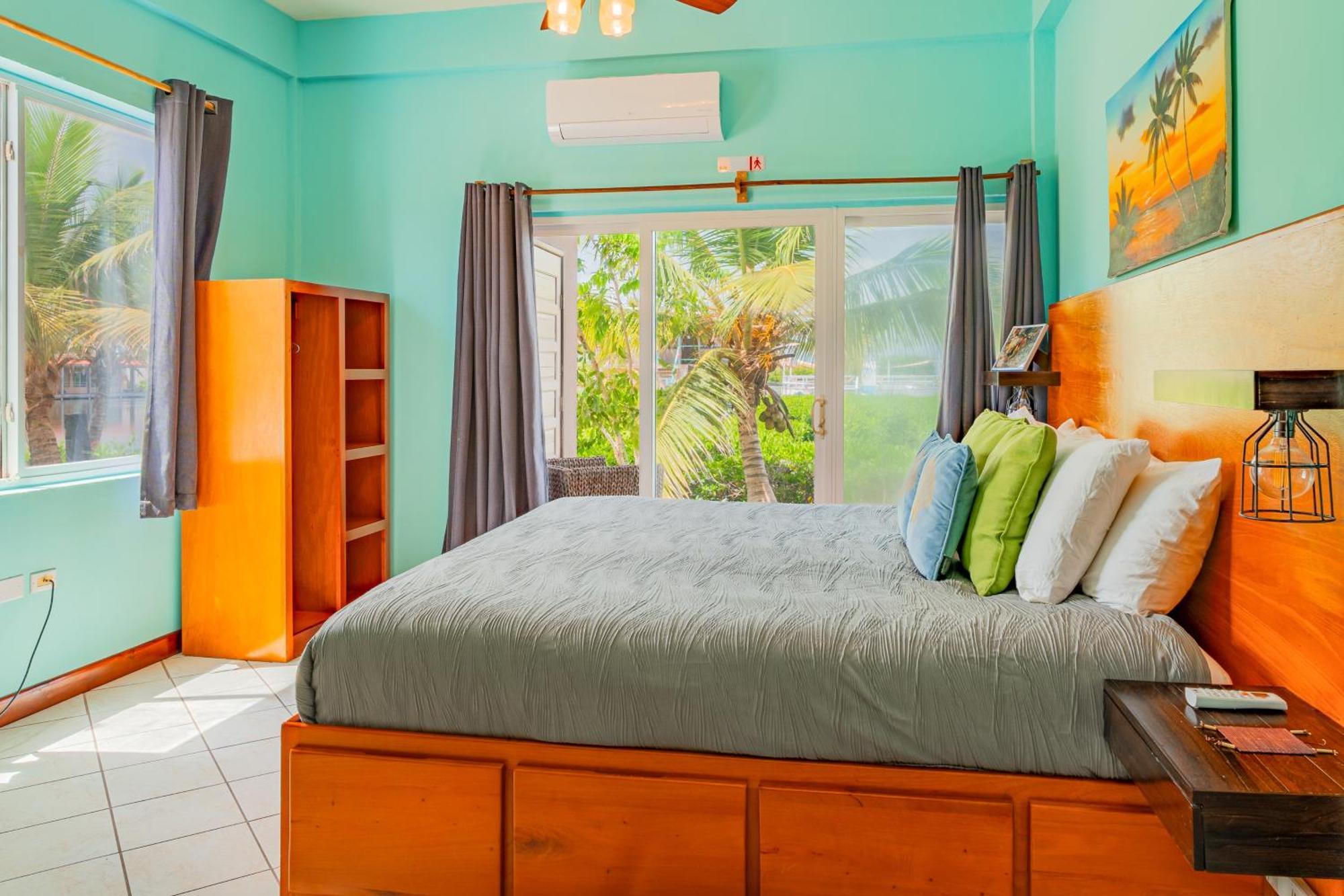 Apartment F101 Mara Laguna
