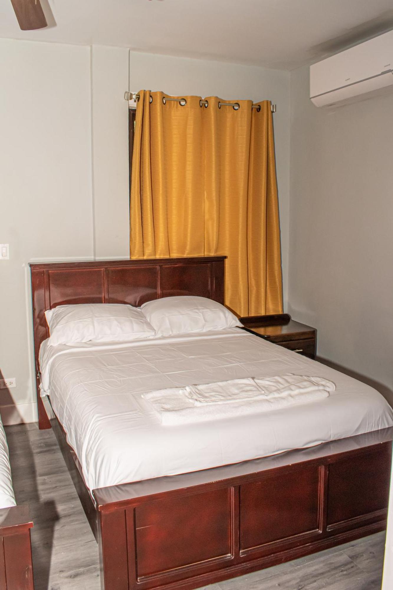 Barana 5* Dangriga