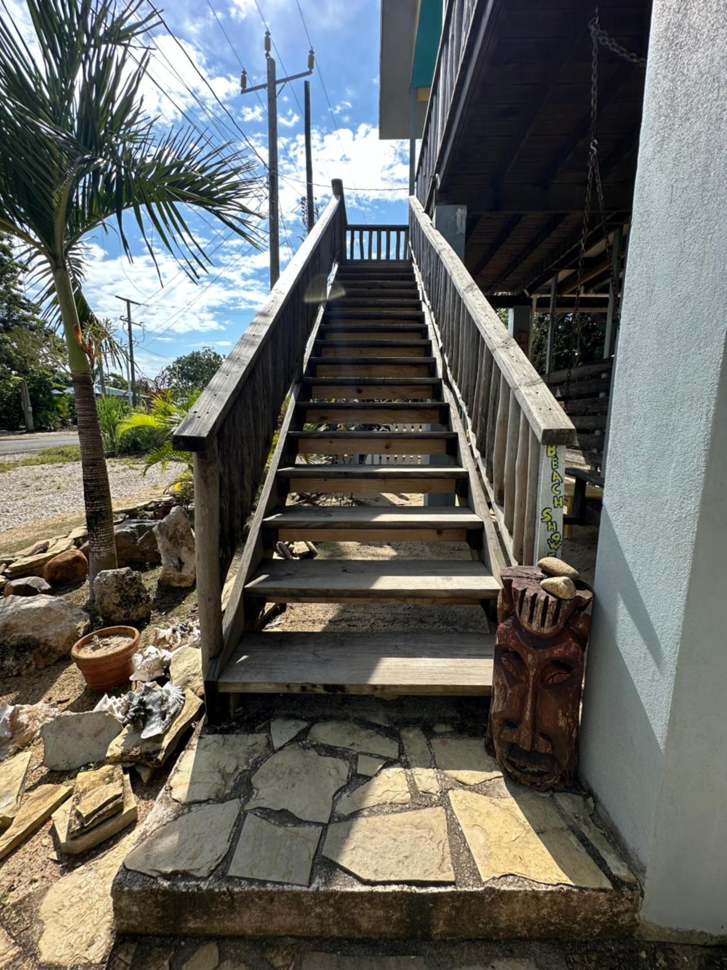 Seasons Belize Guest house Hopkins