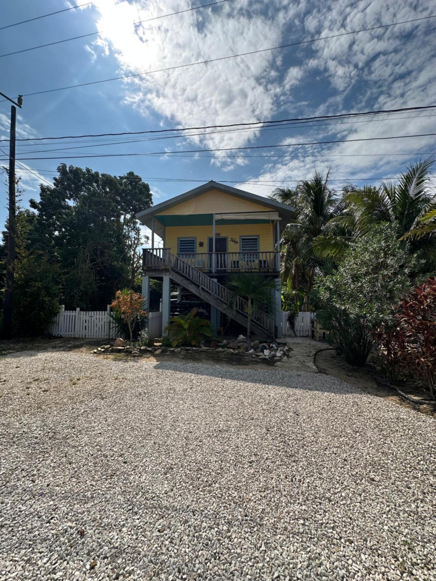 Seasons Belize Guest house Hopkins