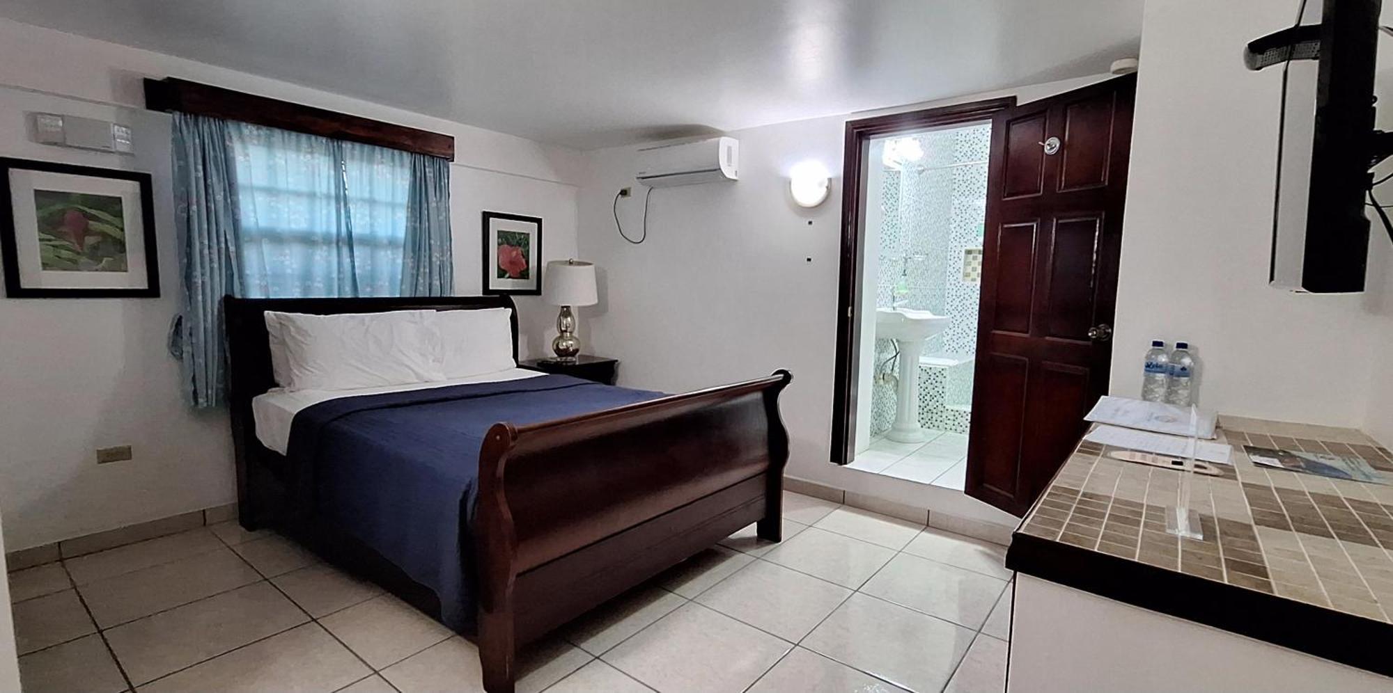Resort Harbour View Boutique & Yoga Retreat Belize City
