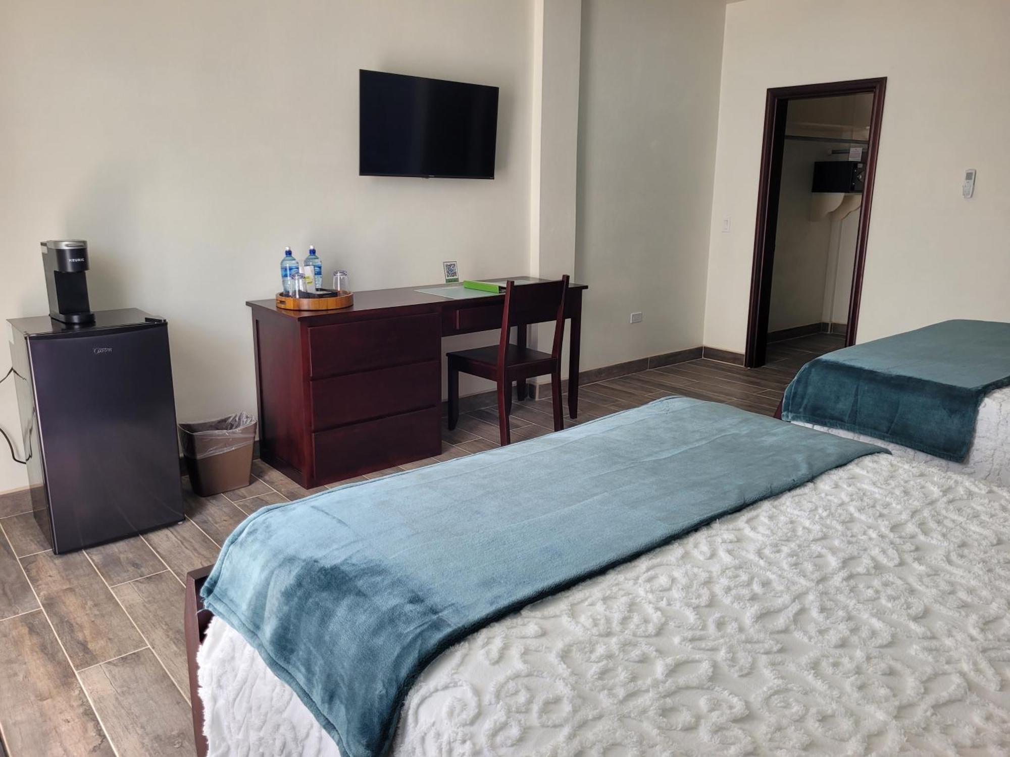 Ashton Court Belize Belize City