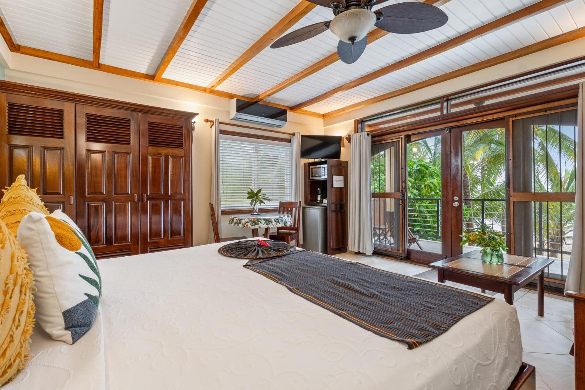 Guest house Buttonwood Belize 3*