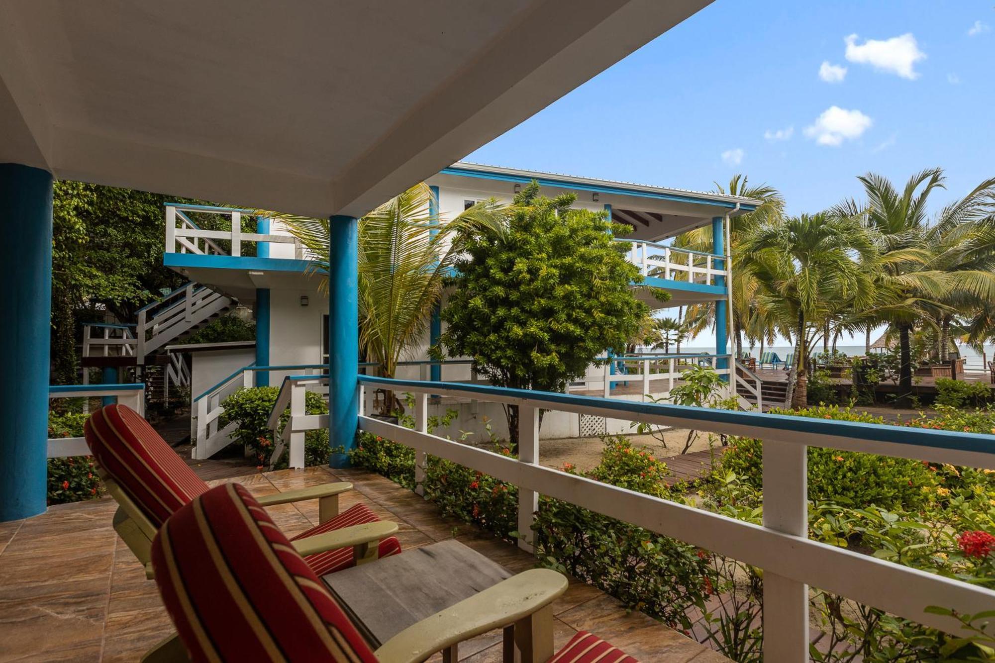 #24 @ Beachside * Placencia