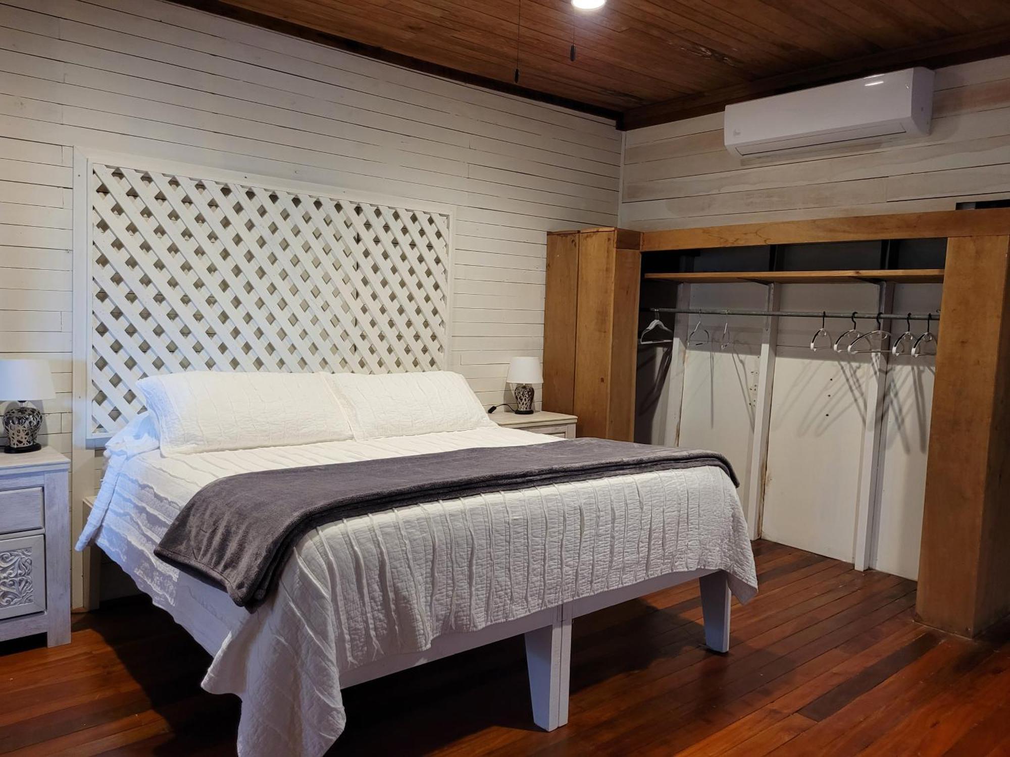 Resort Ashton Court Belize