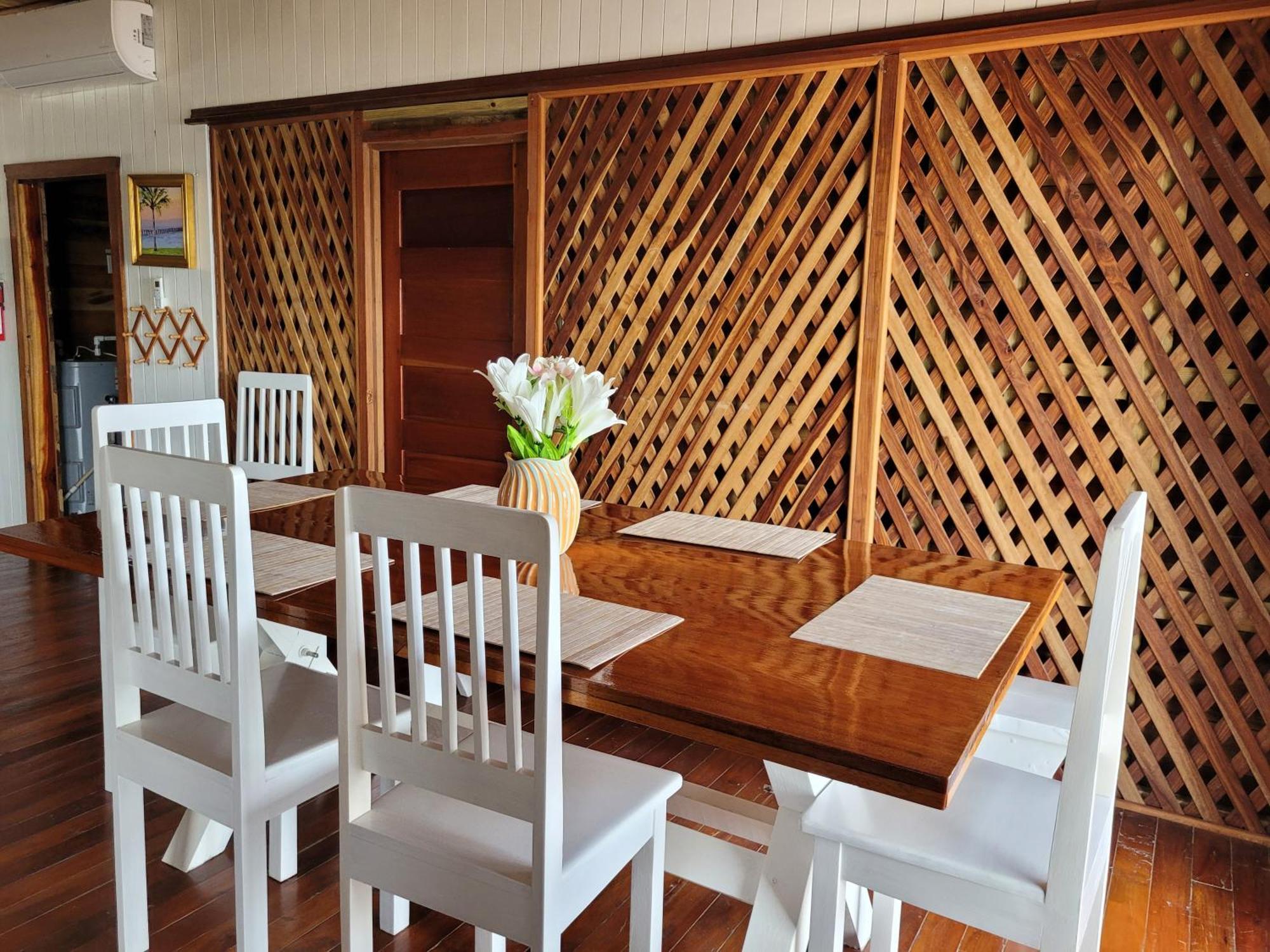 Resort Ashton Court Belize