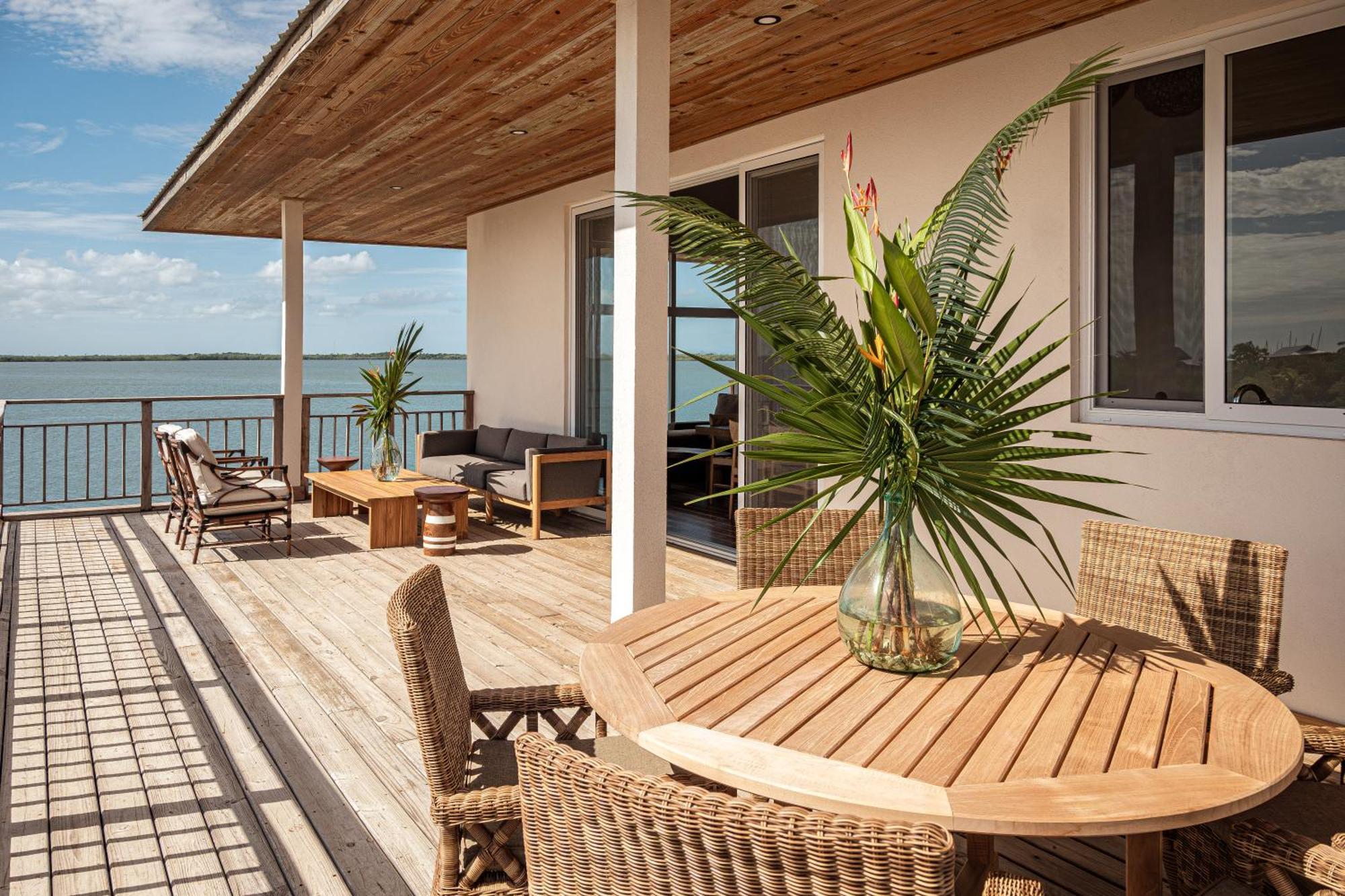 Resort Itz'ana & Residences Placencia