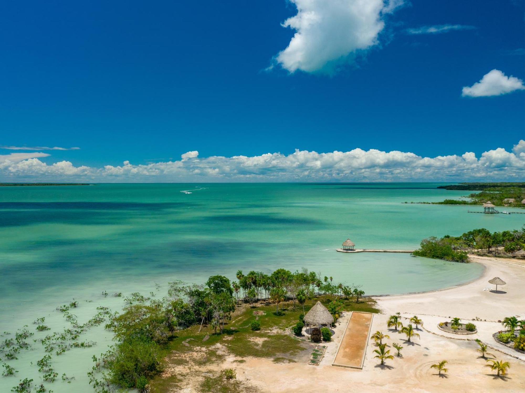Resort Orchid Bay