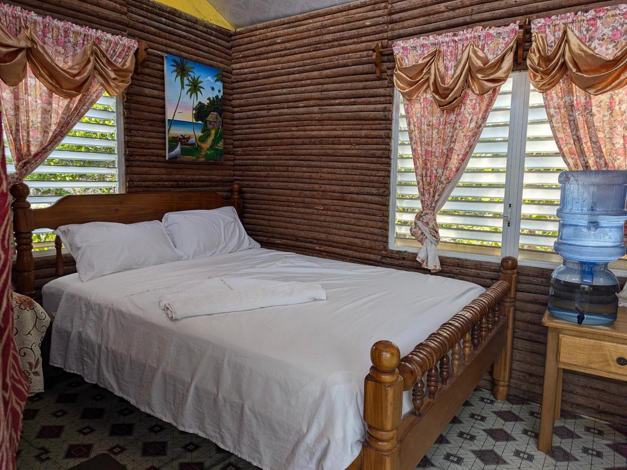 Palmento Grove Garifuna Eco-cultural & Healing Institute 2* Hopkins