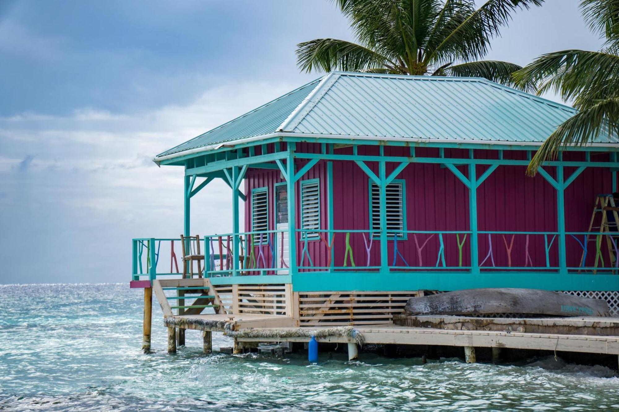King Lewey's Island Placencia