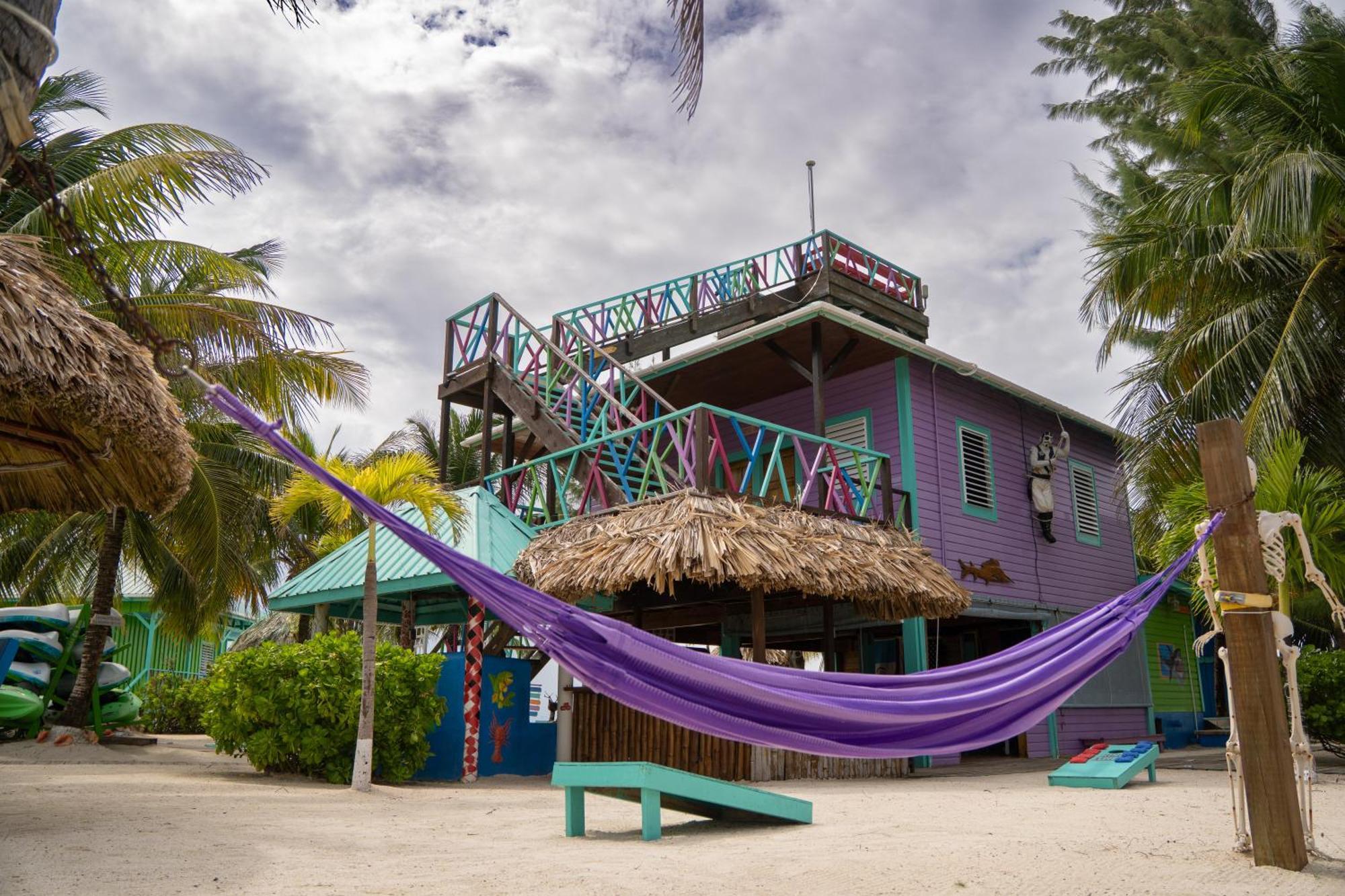 King Lewey's Island Resort 3*