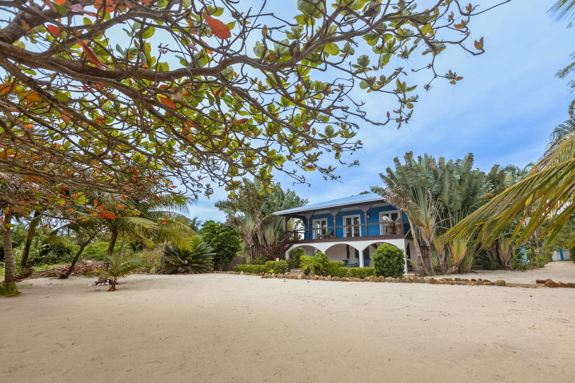 Seaview At Casa Edie Holiday home