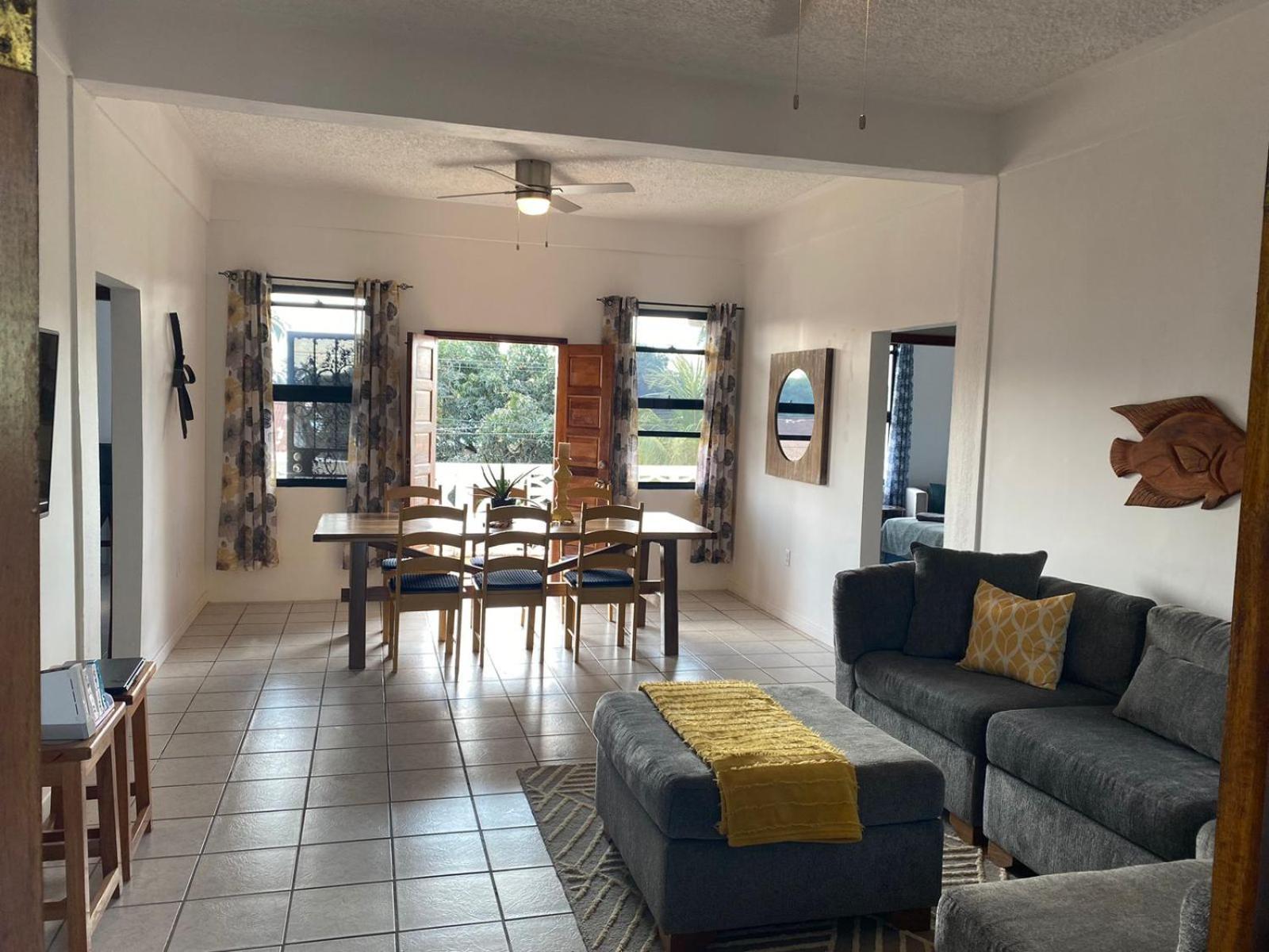 14 Cedar B Apartment